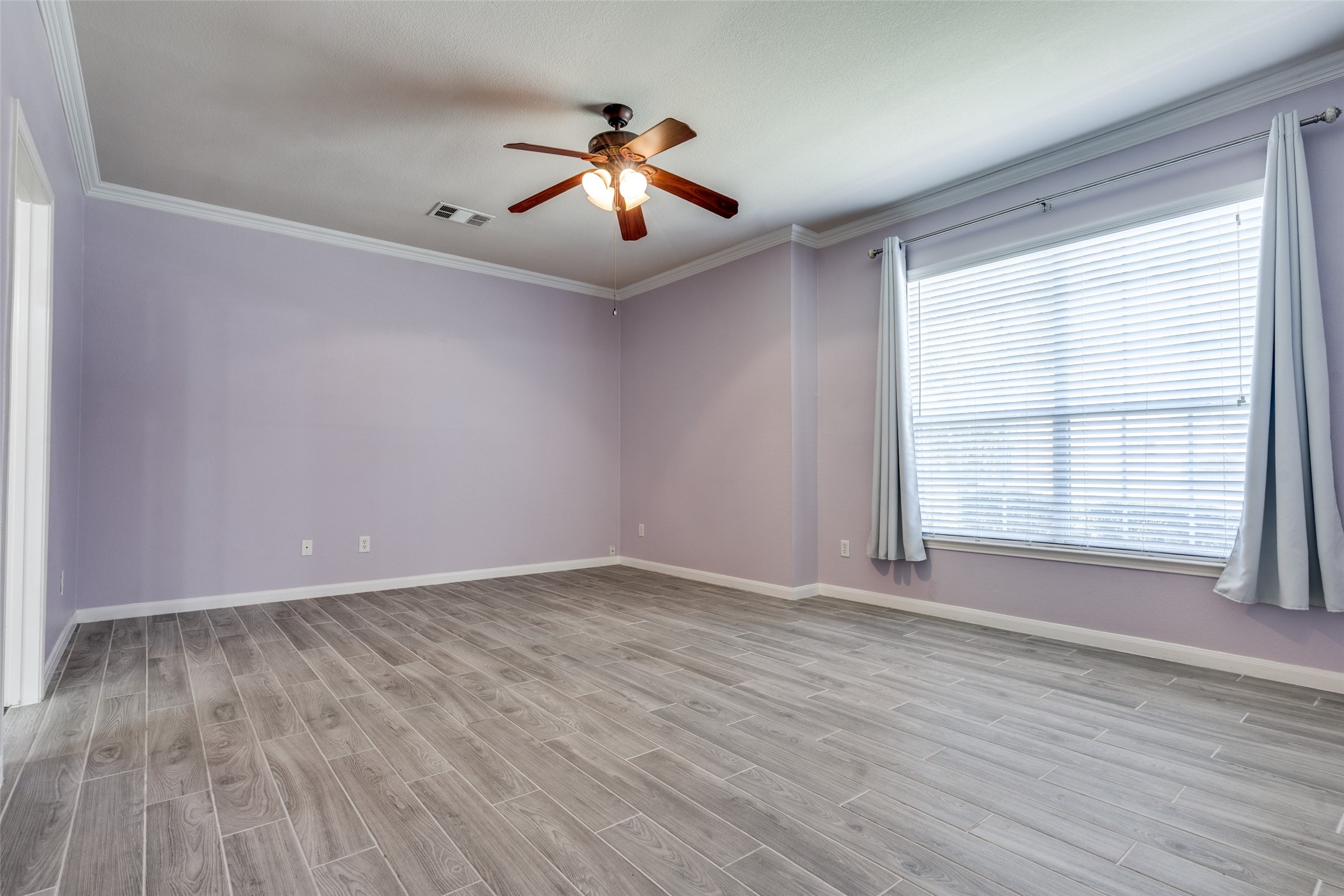 5829 Cypress Cove Drive