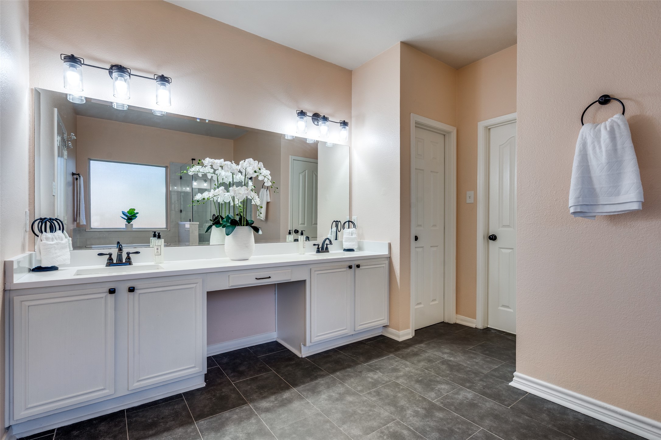 5829 Cypress Cove Drive