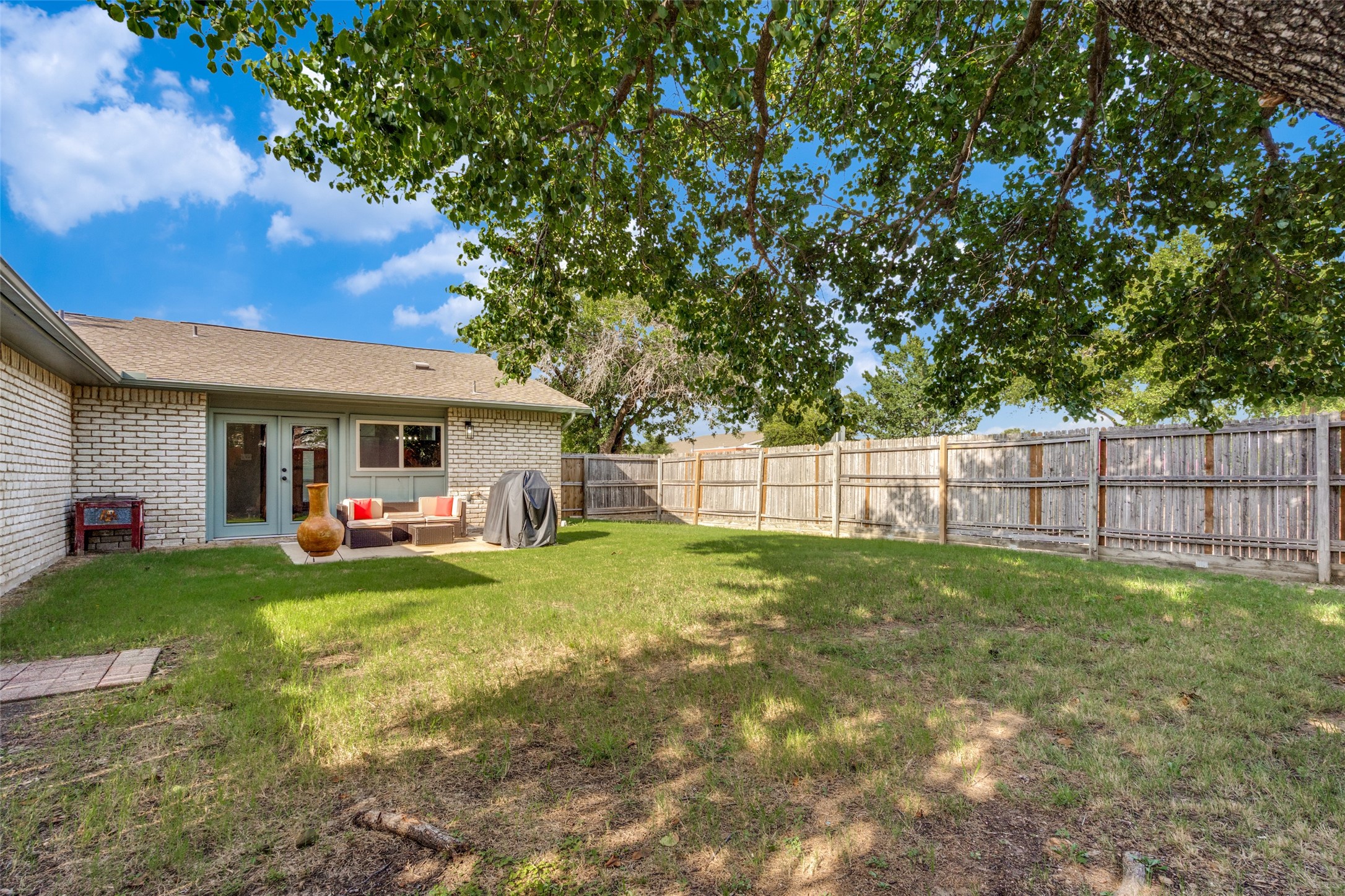 5096 Thompson Drive