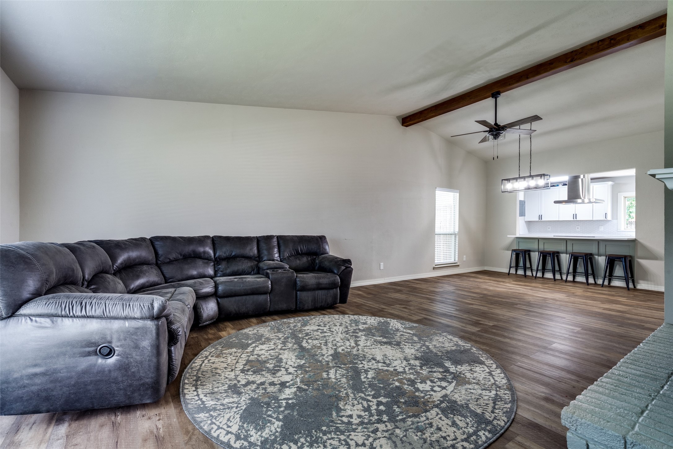5096 Thompson Drive