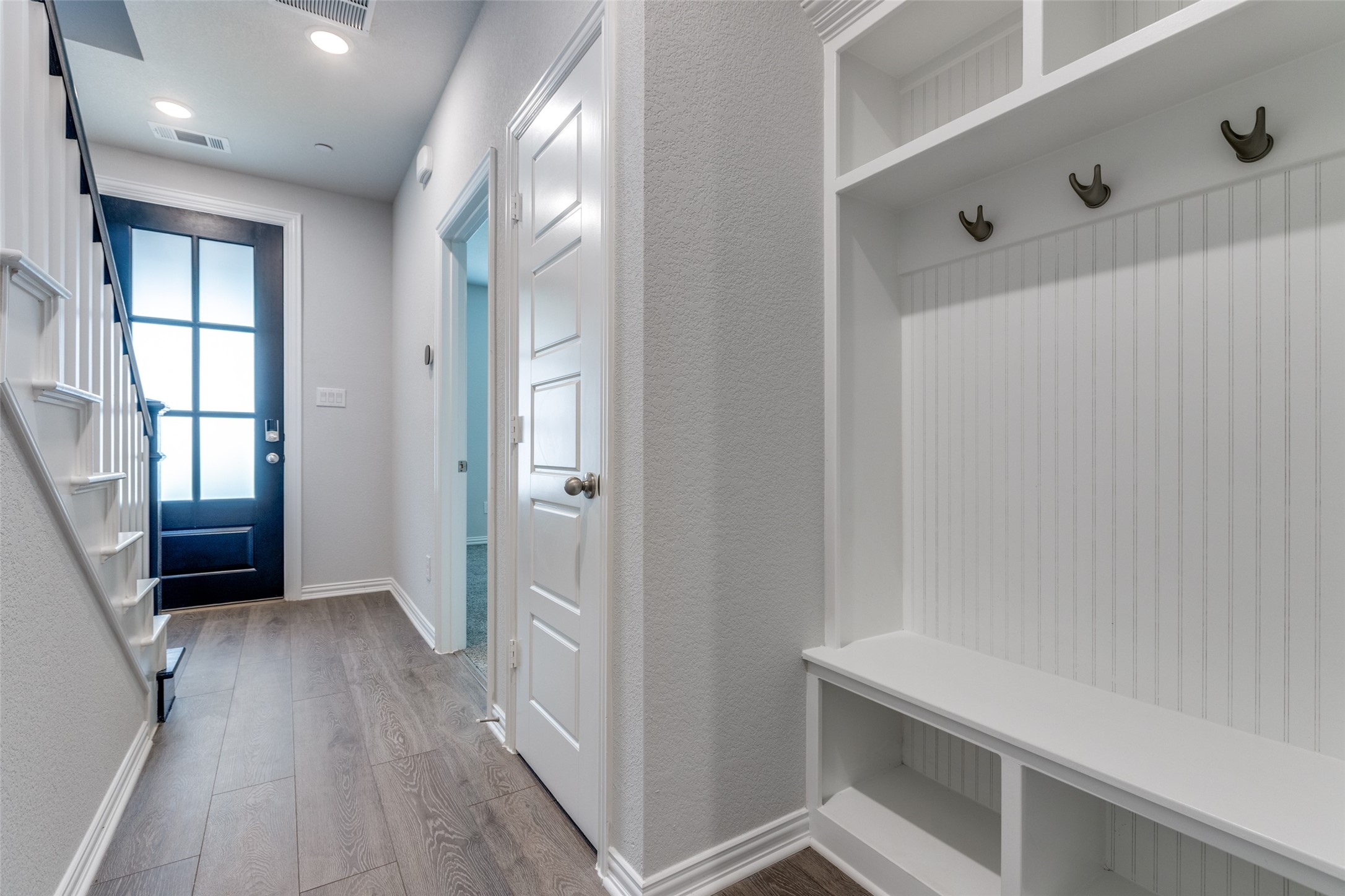 8295 Challenger Lane