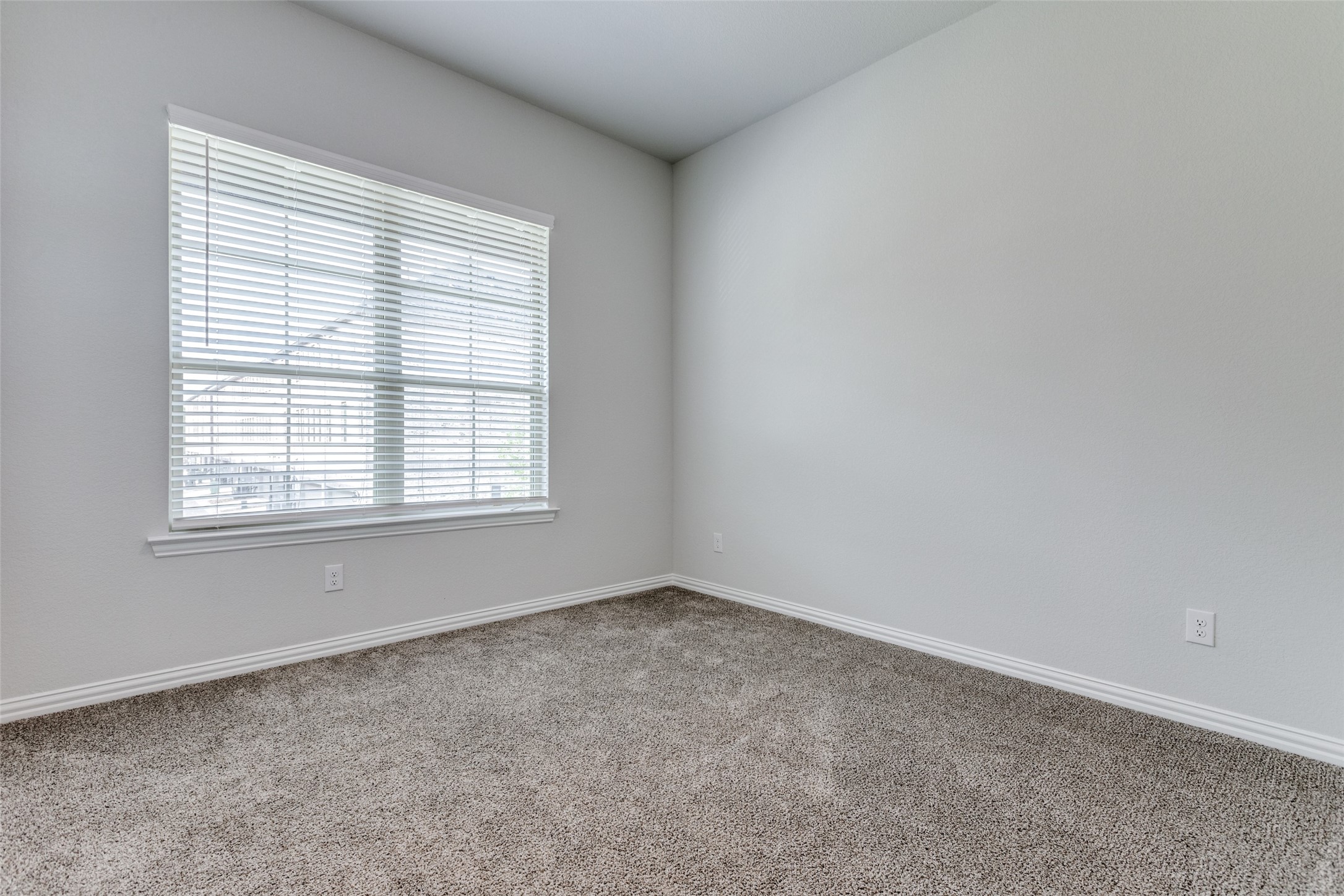 8295 Challenger Lane