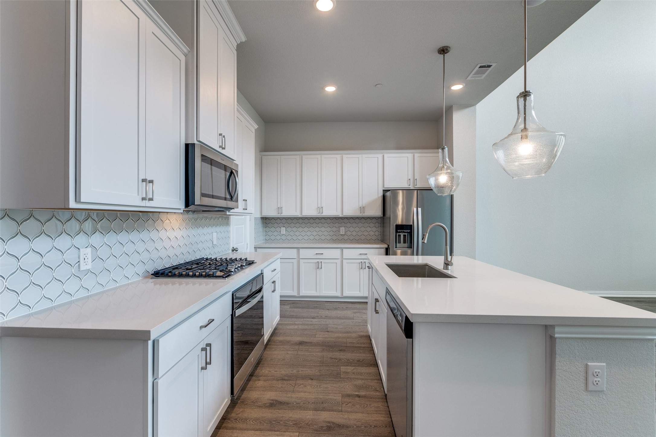 8295 Challenger Lane