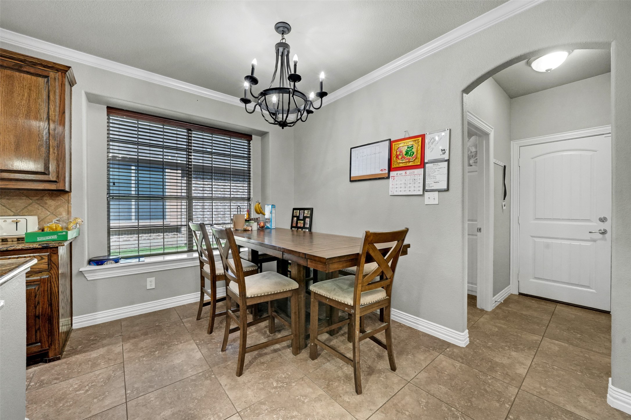 2712 Lakefield Drive