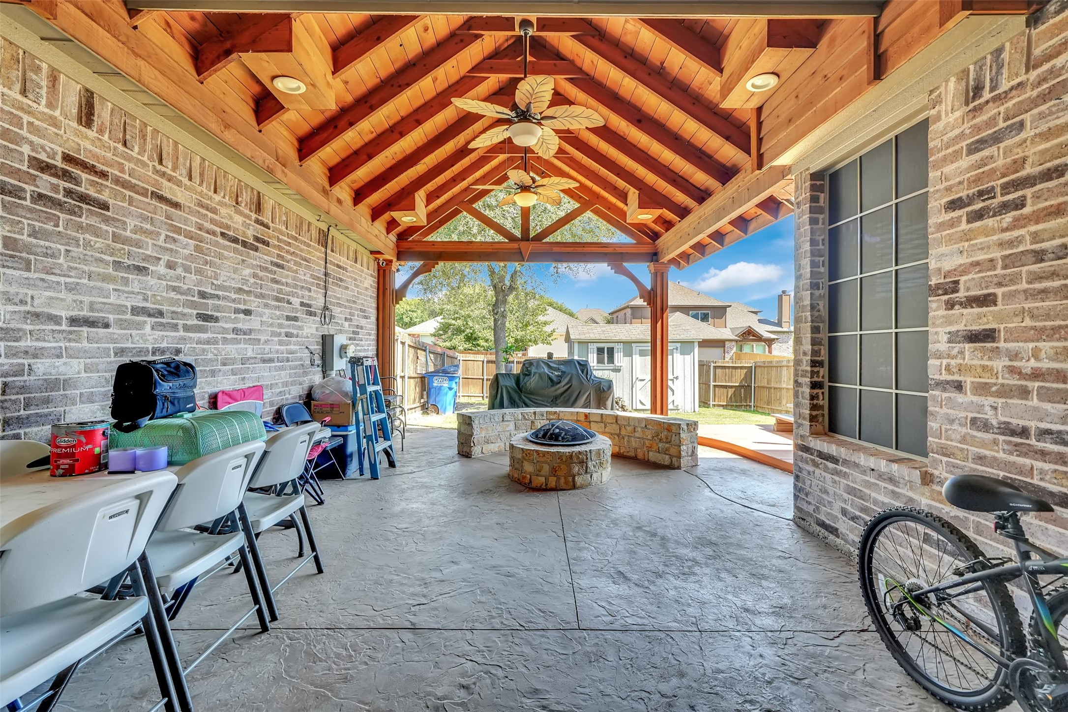 2712 Lakefield Drive