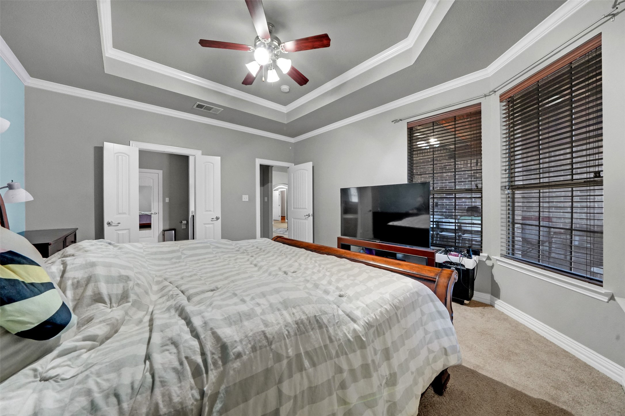 2712 Lakefield Drive