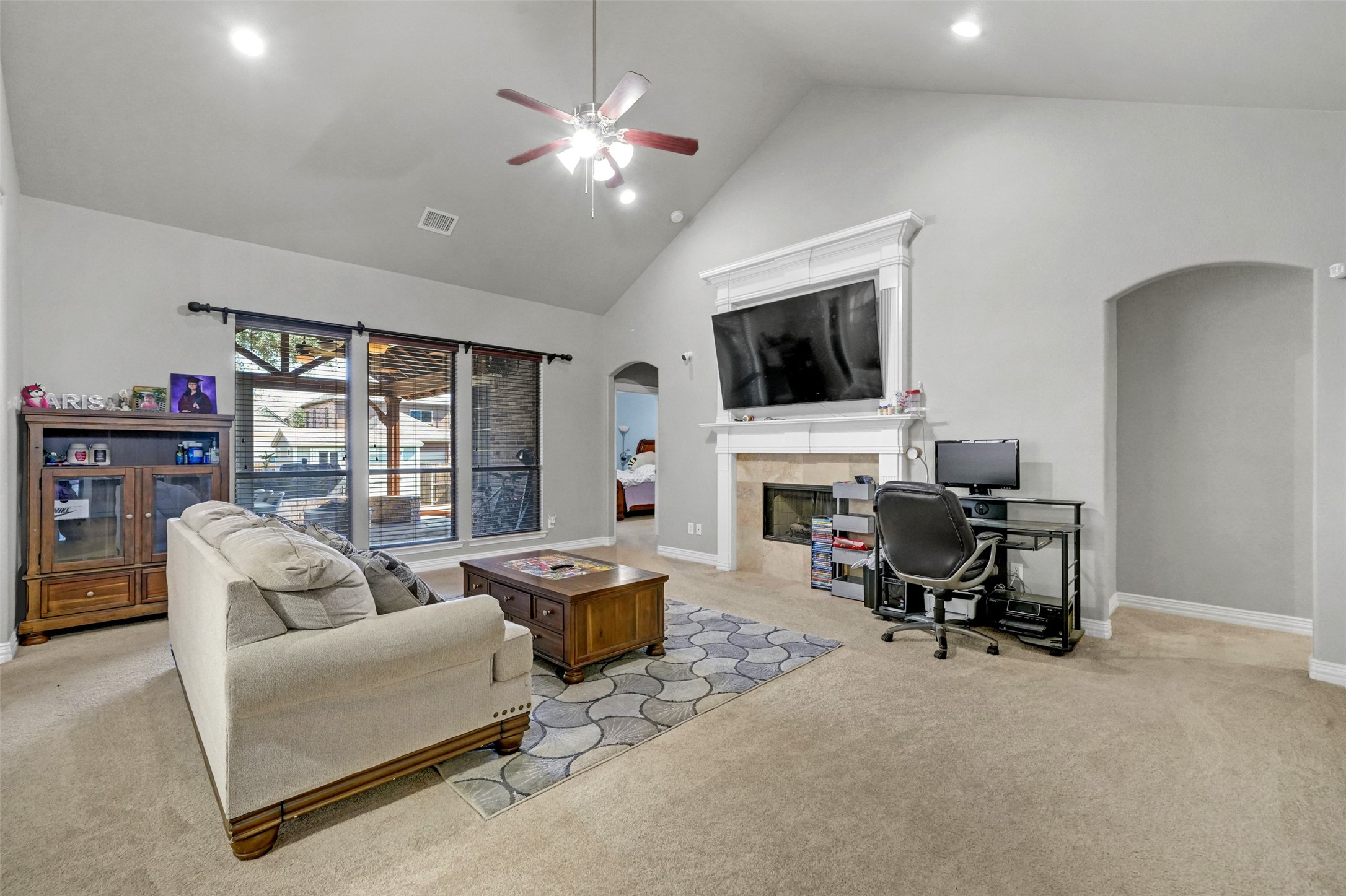 2712 Lakefield Drive