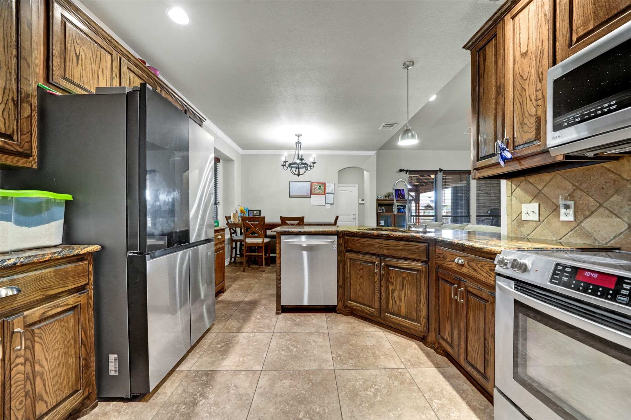 2712 Lakefield Drive