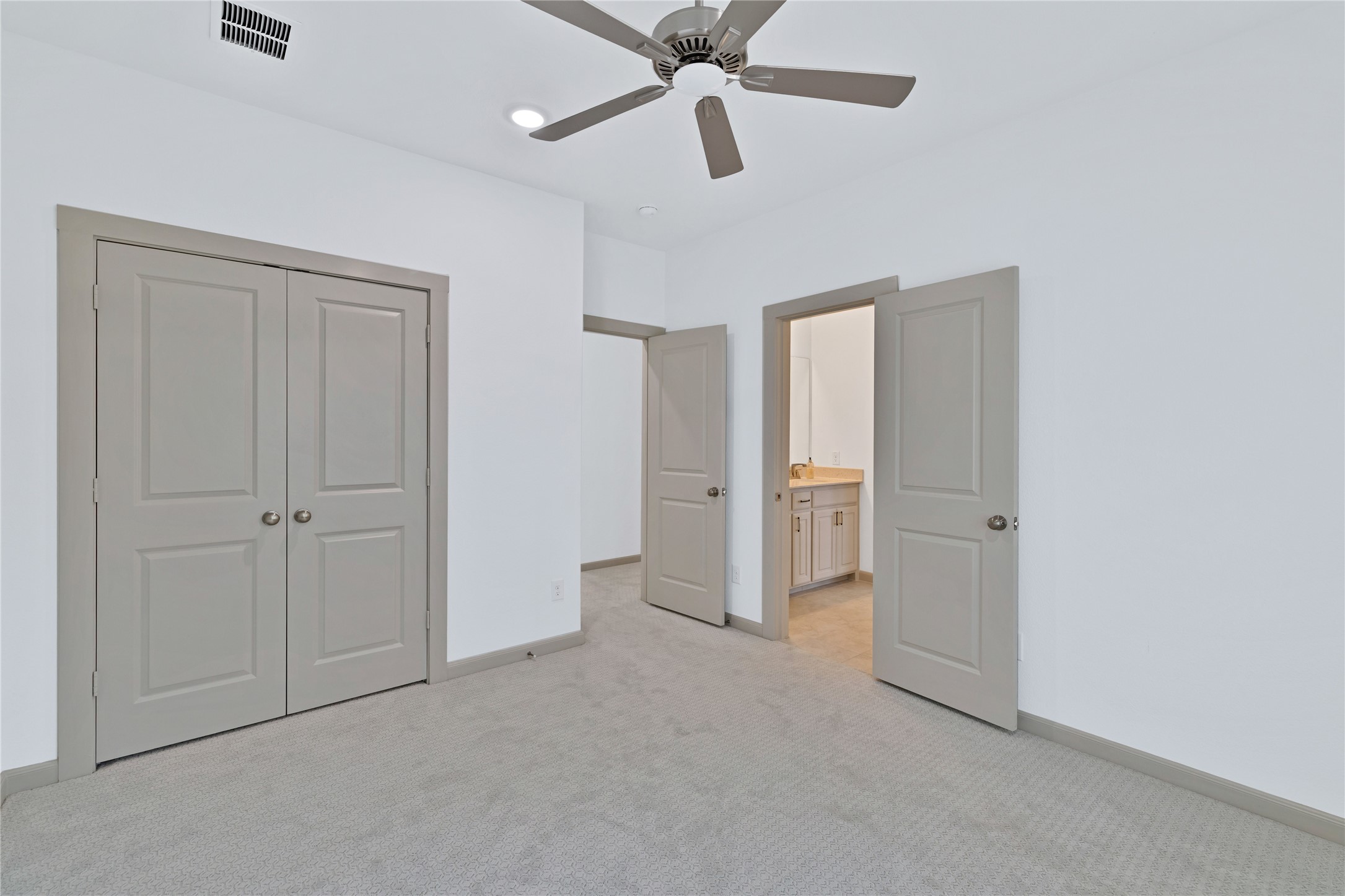 9694 Brackenfield Lane