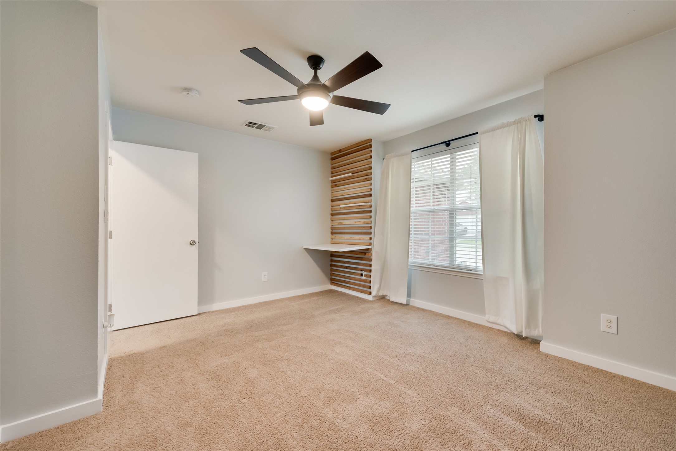 9216 Newport Lane