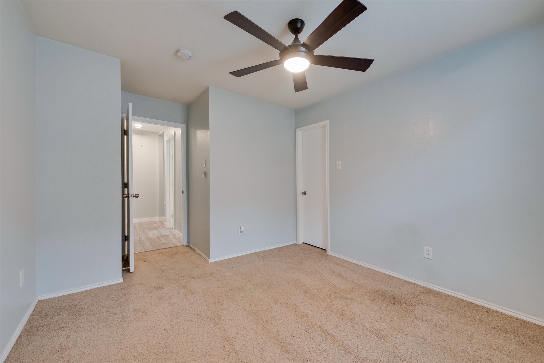 9216 Newport Lane