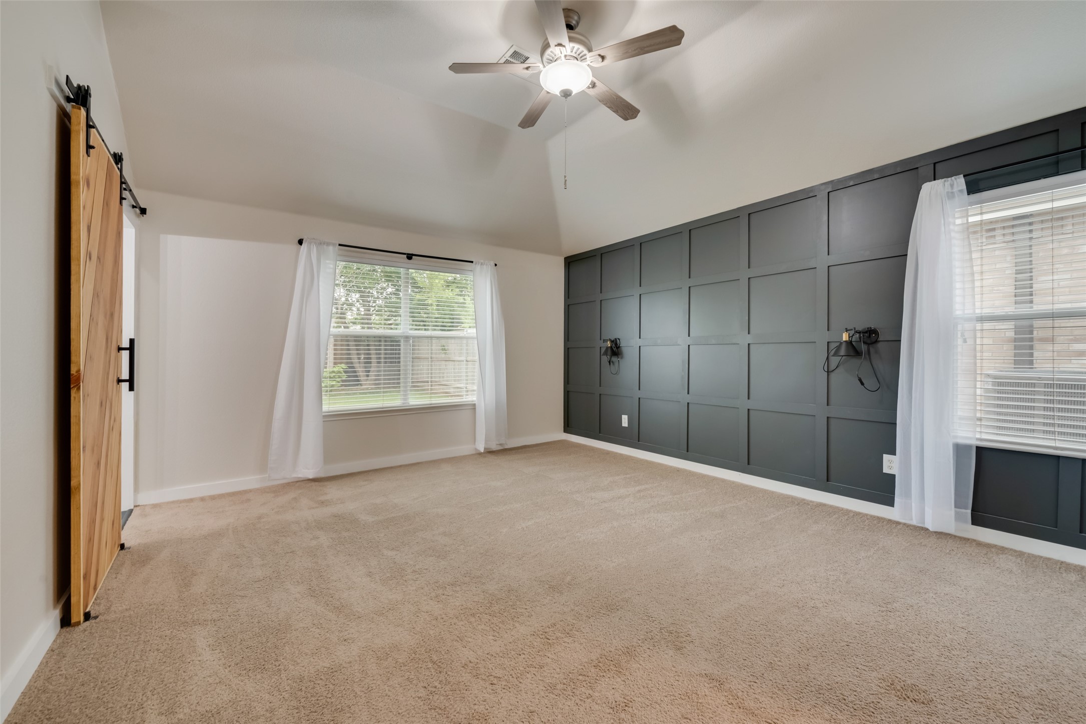 9216 Newport Lane