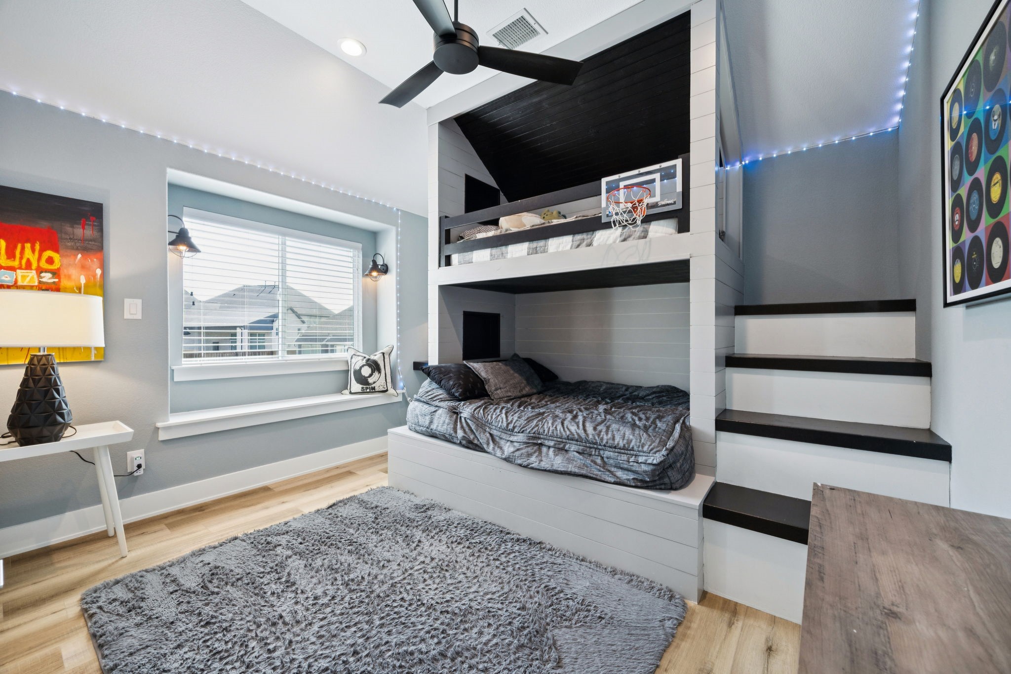 4011 Medio Creek Drive