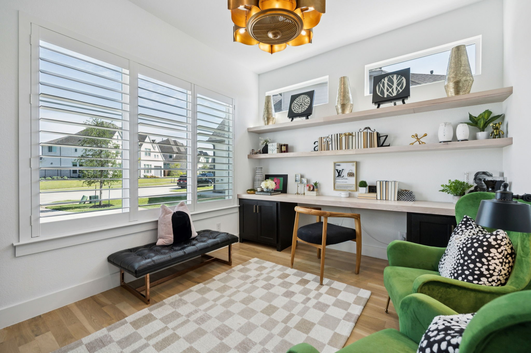 4011 Medio Creek Drive