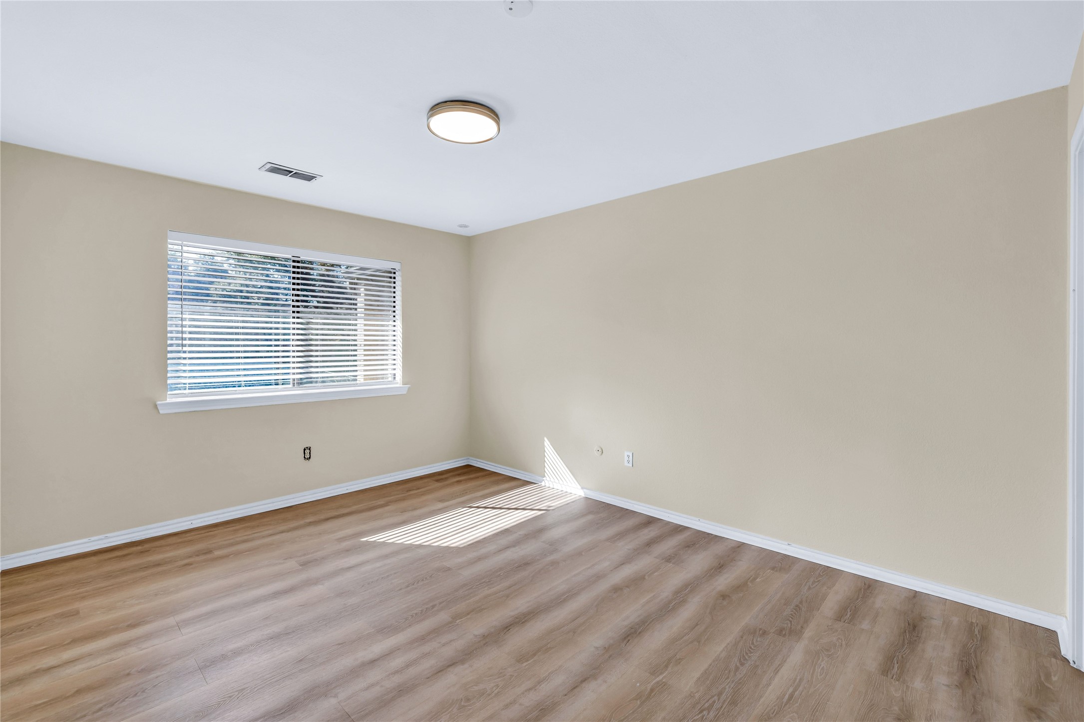 2640 Custer Parkway C