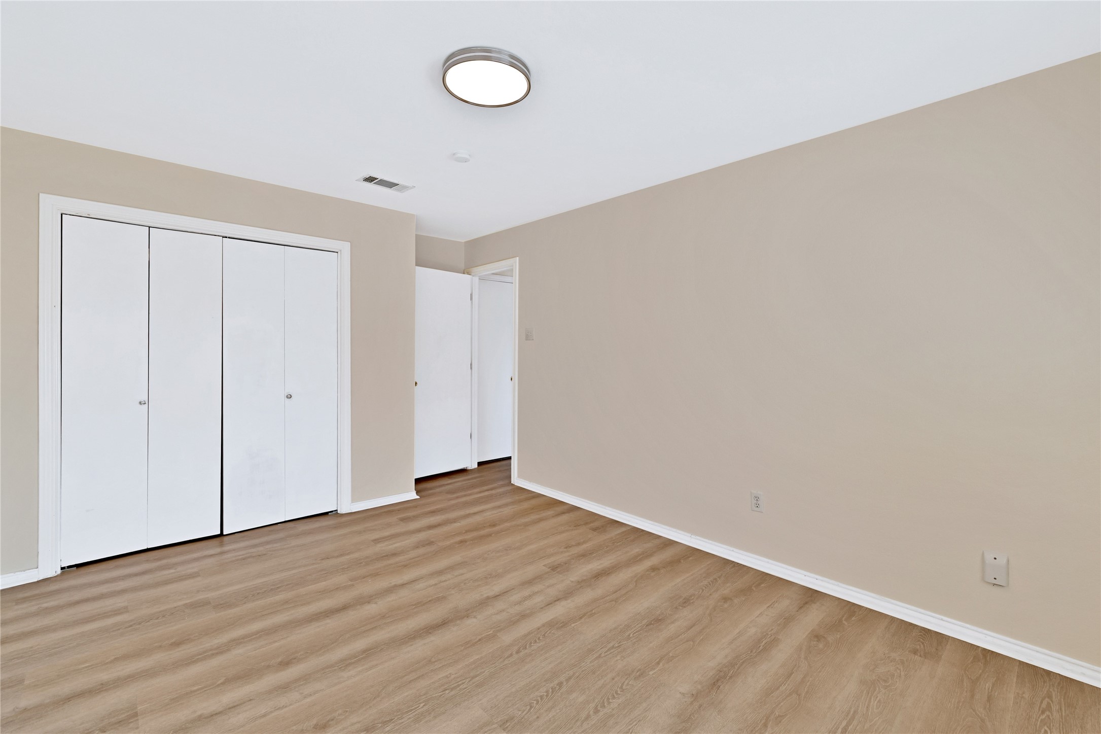 2640 Custer Parkway C