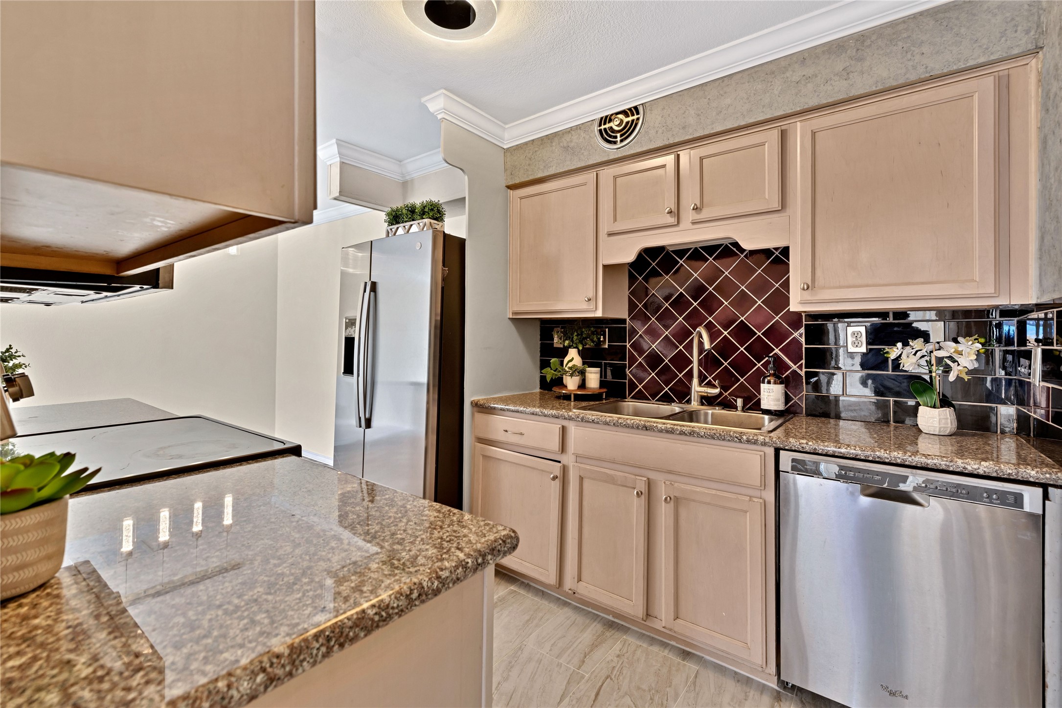 2640 Custer Parkway C