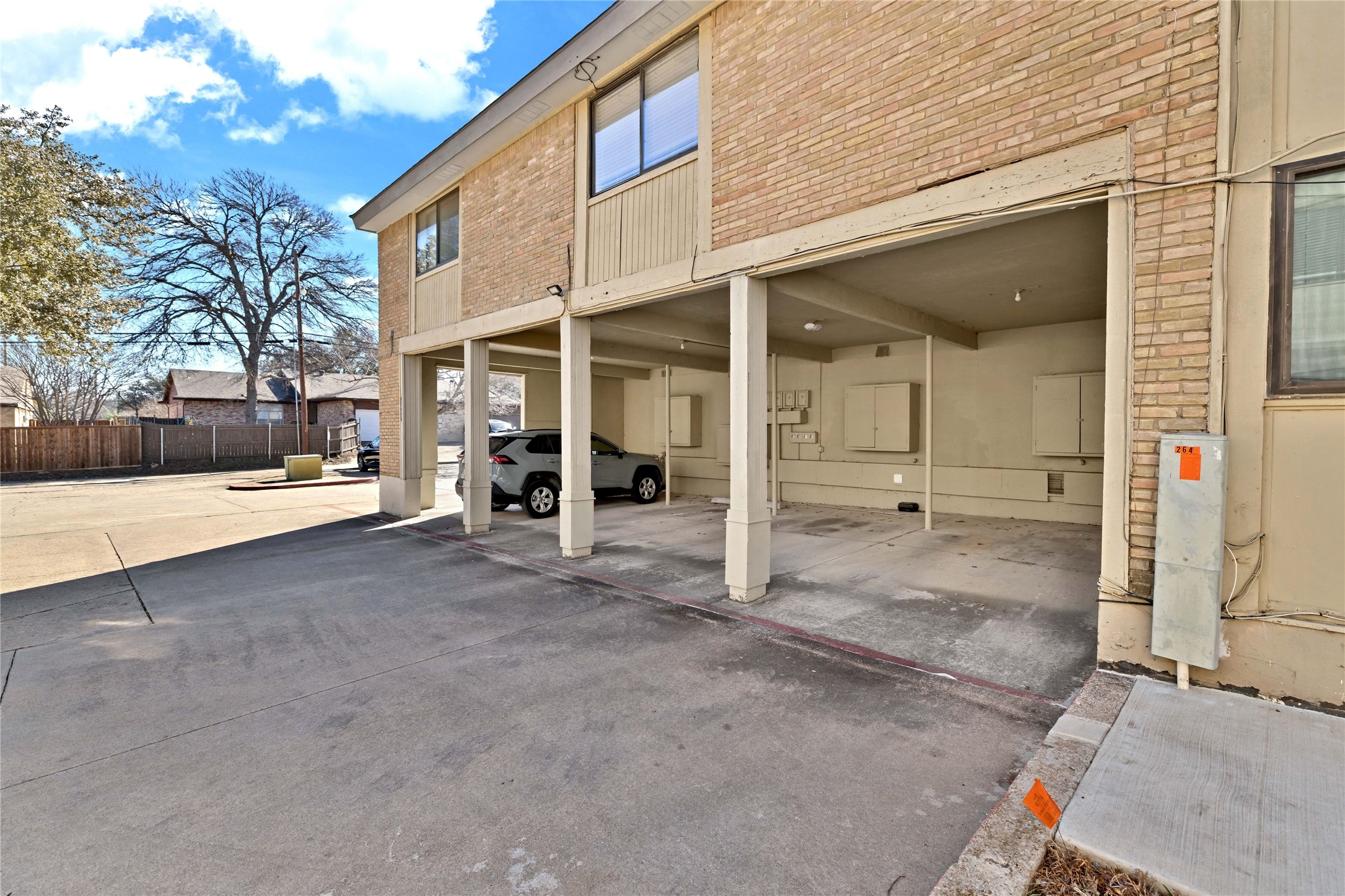 2640 Custer Parkway C