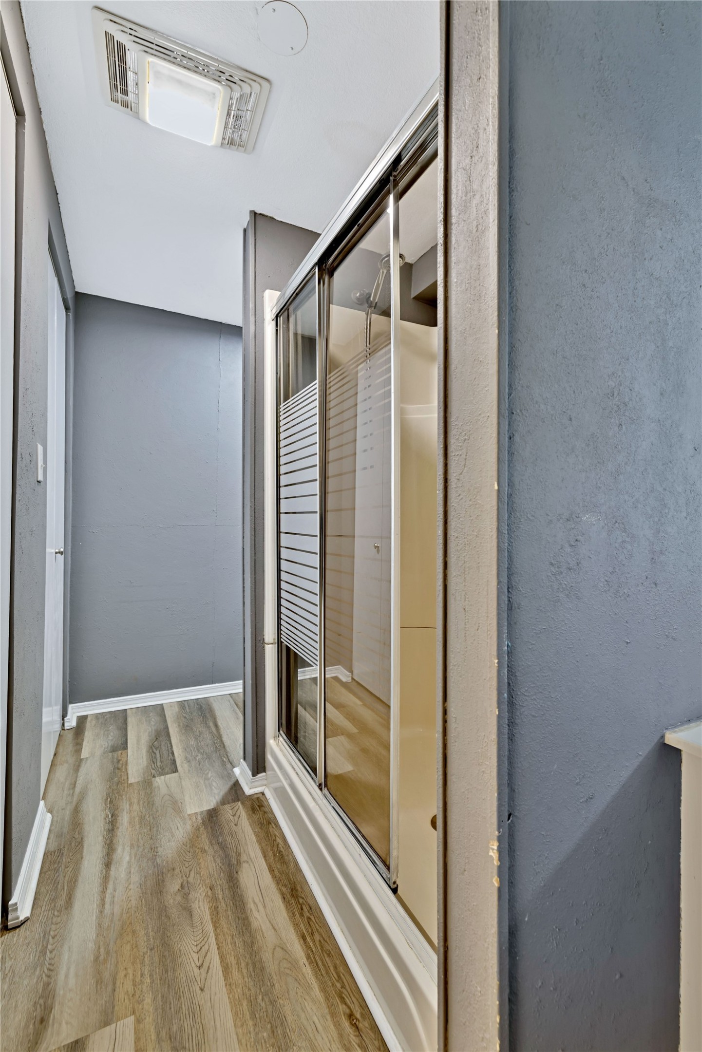 2640 Custer Parkway C