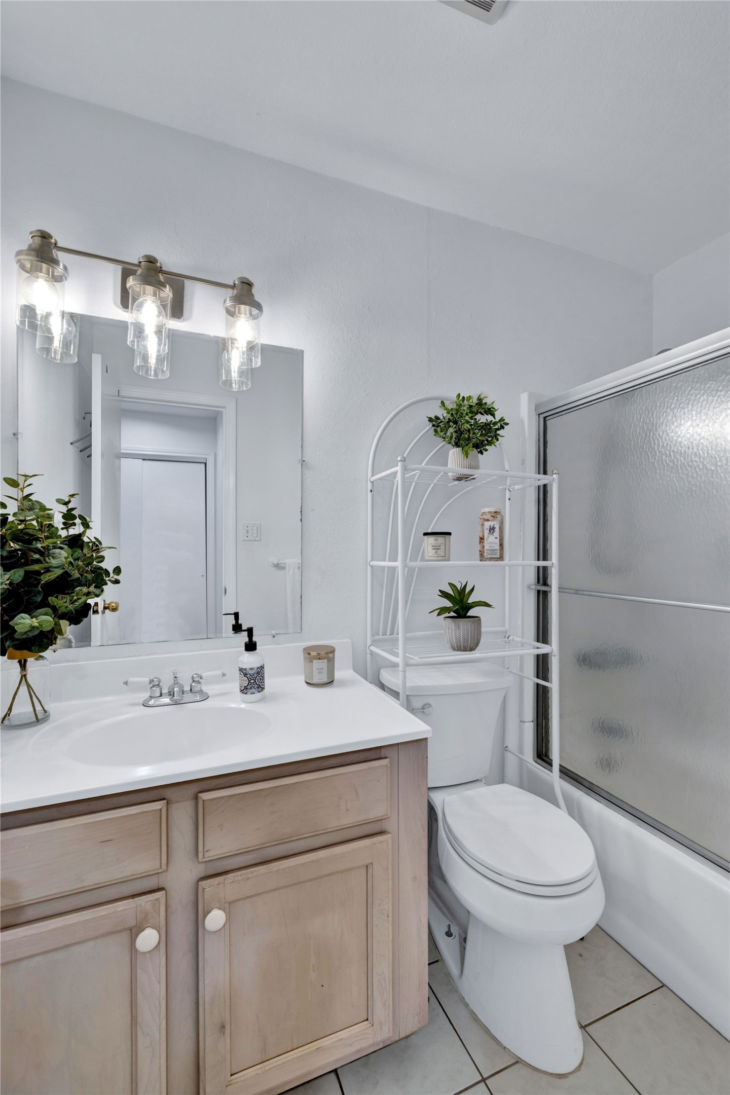 2640 Custer Parkway C