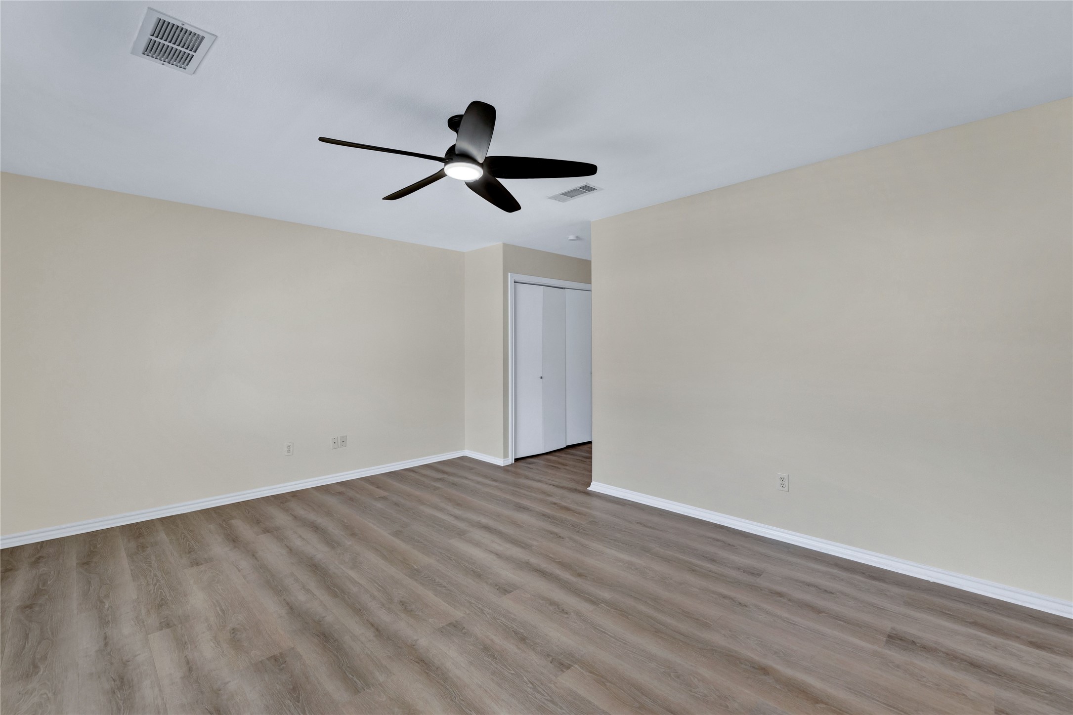 2640 Custer Parkway C