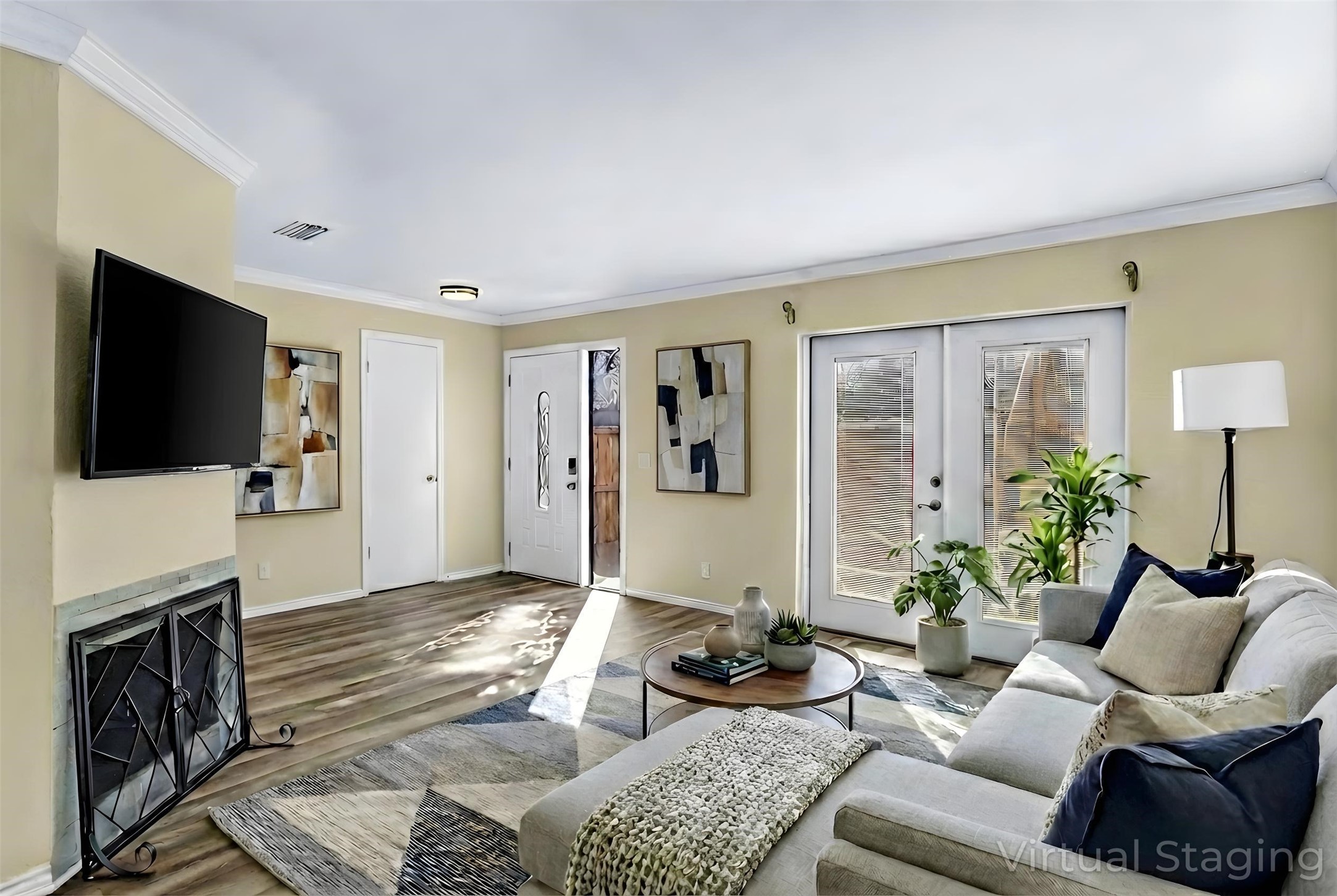 2640 Custer Parkway C