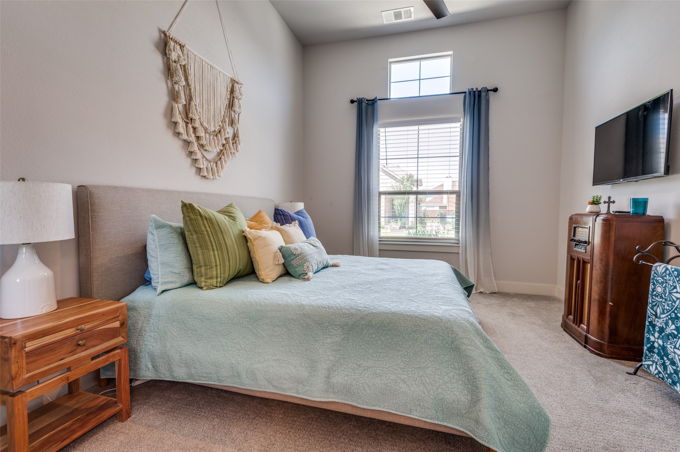 7220 Calistoga Lane