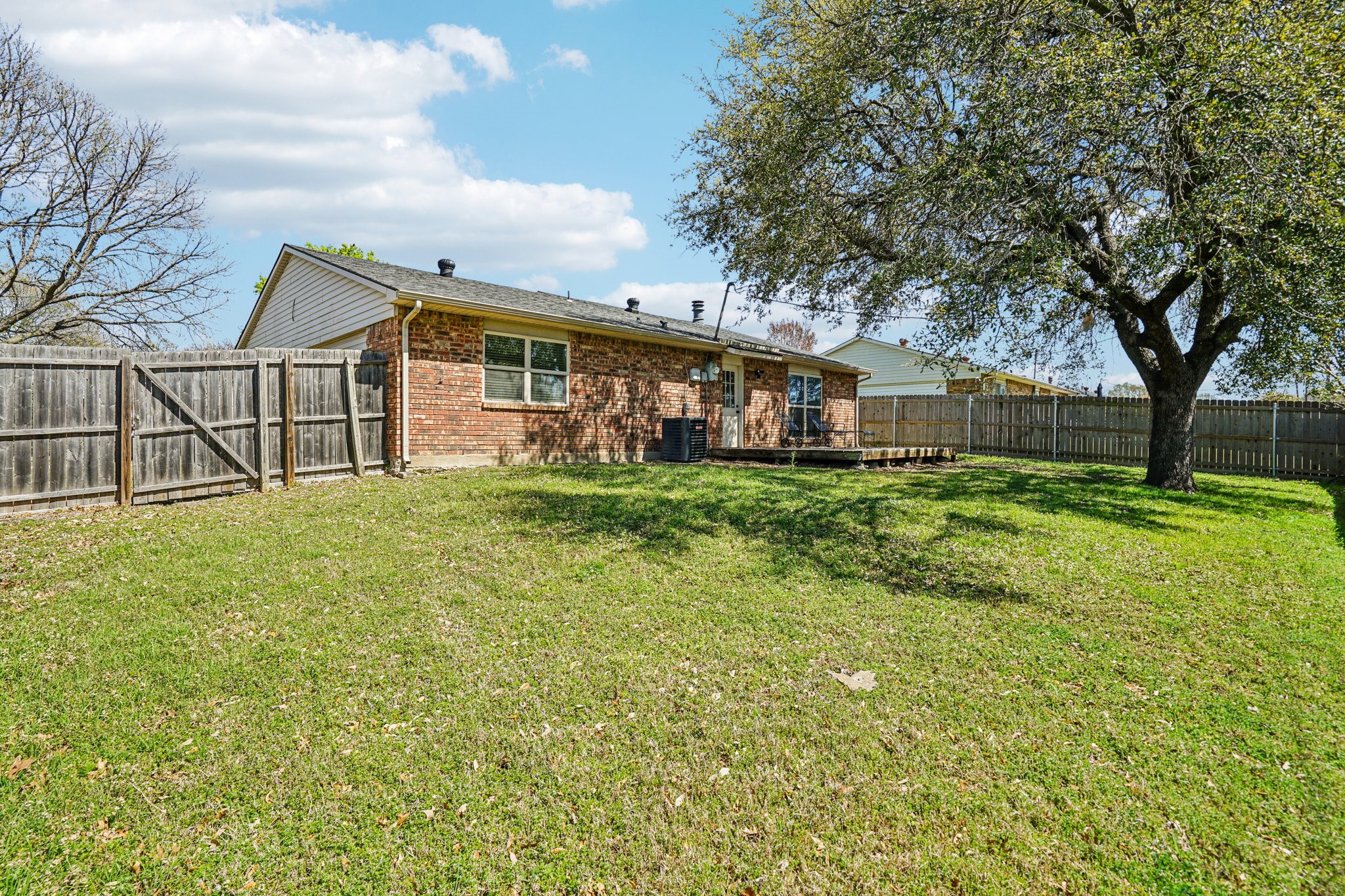 622 Roaming Road Drive