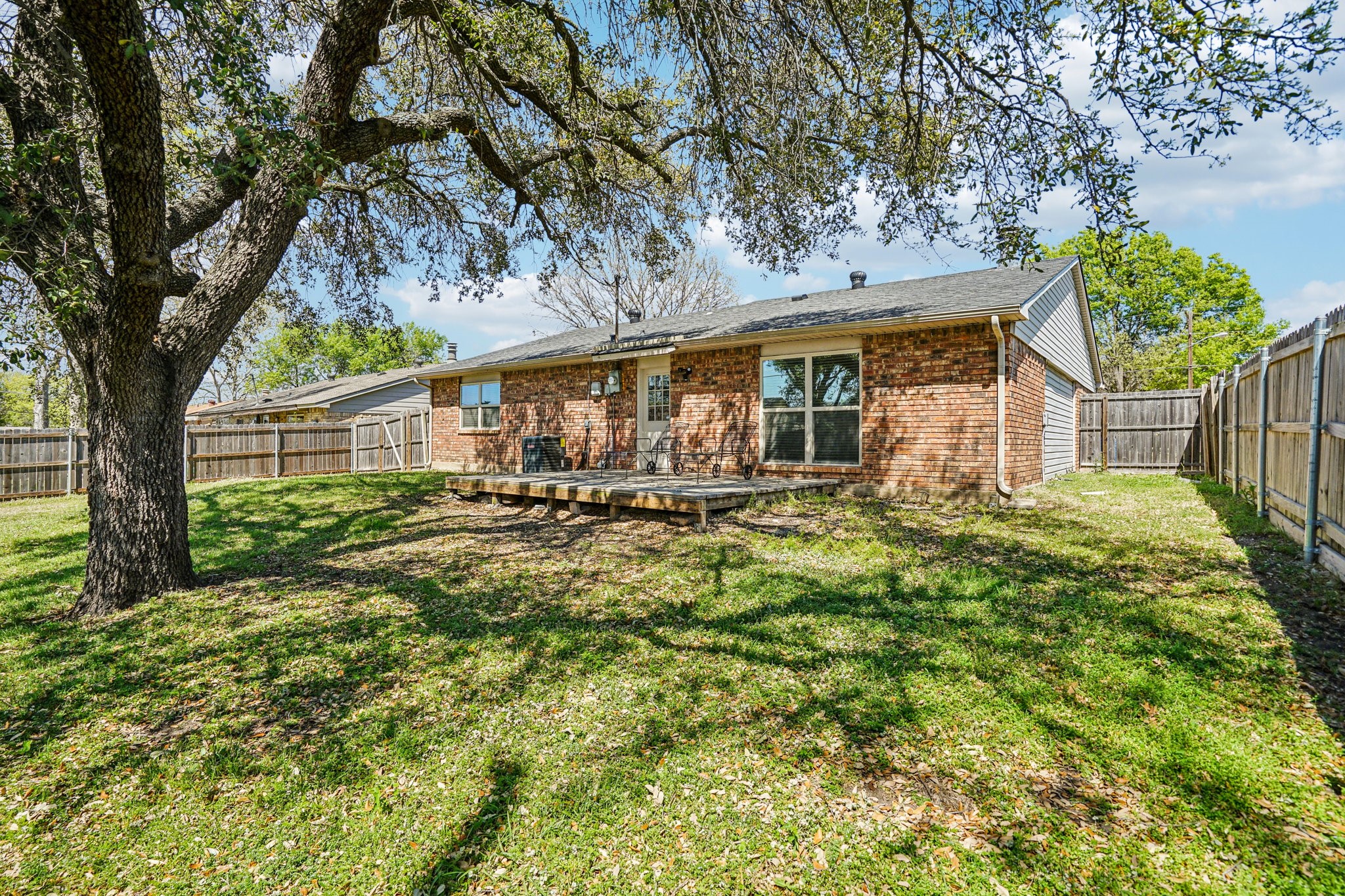622 Roaming Road Drive