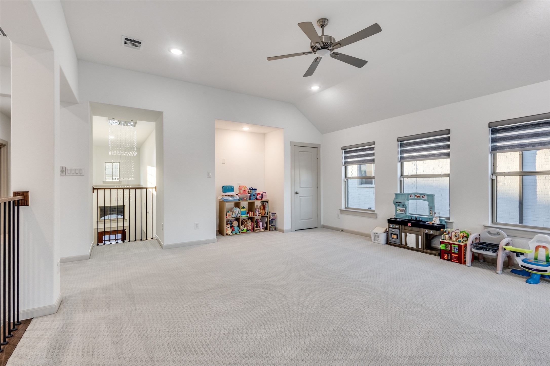 9694 Brackenfield Lane