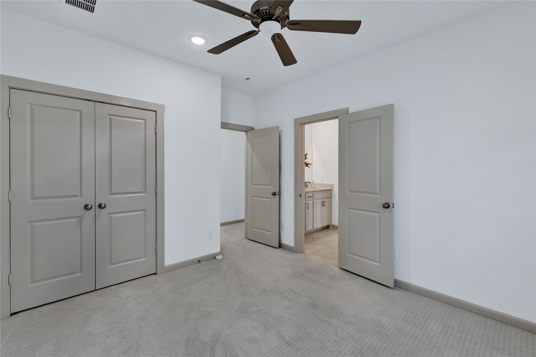 9694 Brackenfield Lane