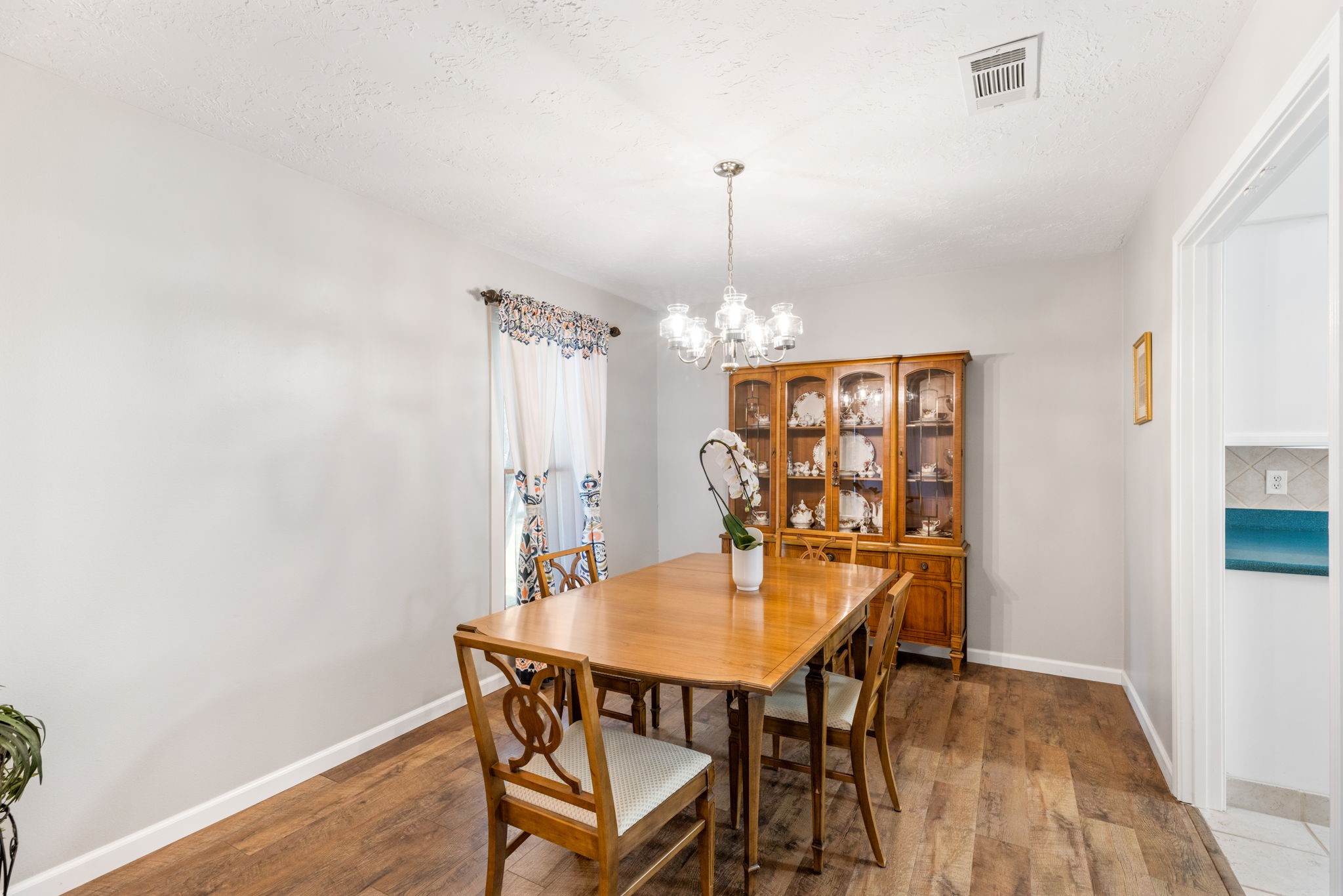1417 Glyndon Drive