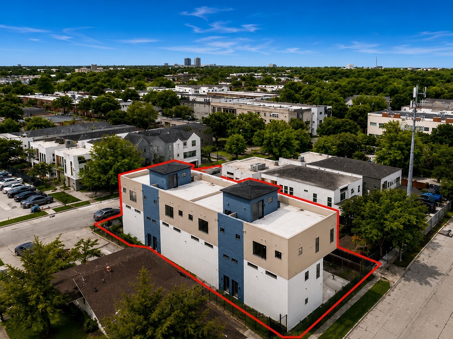 1319 Madrigal Parkway