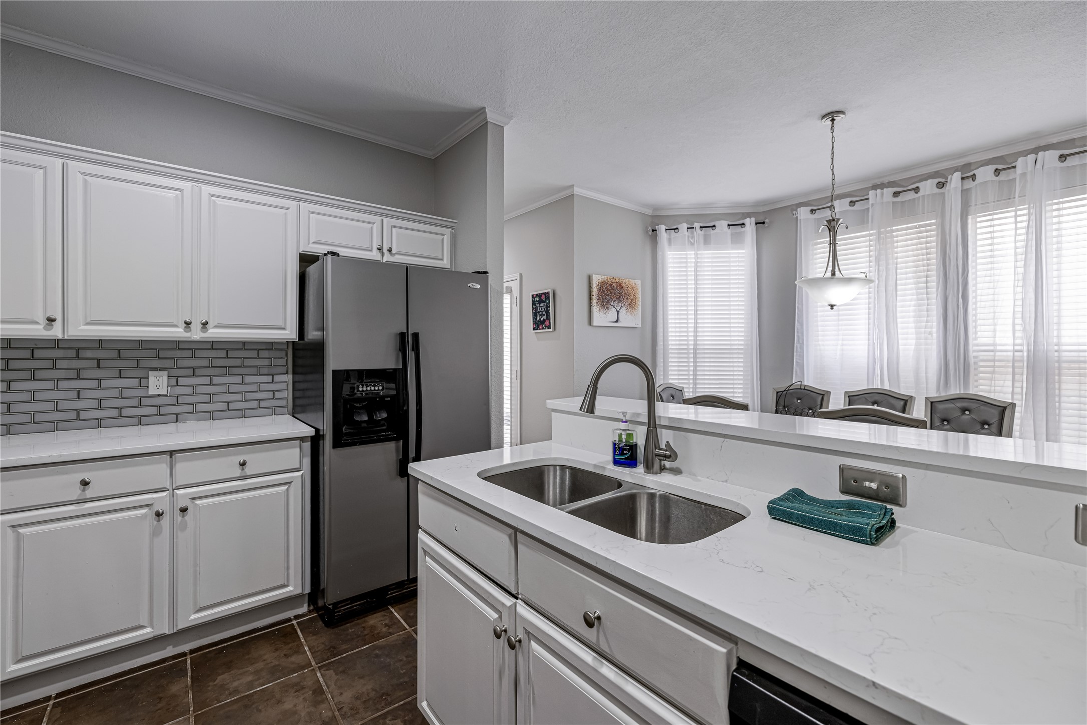 6011 Barrington Court