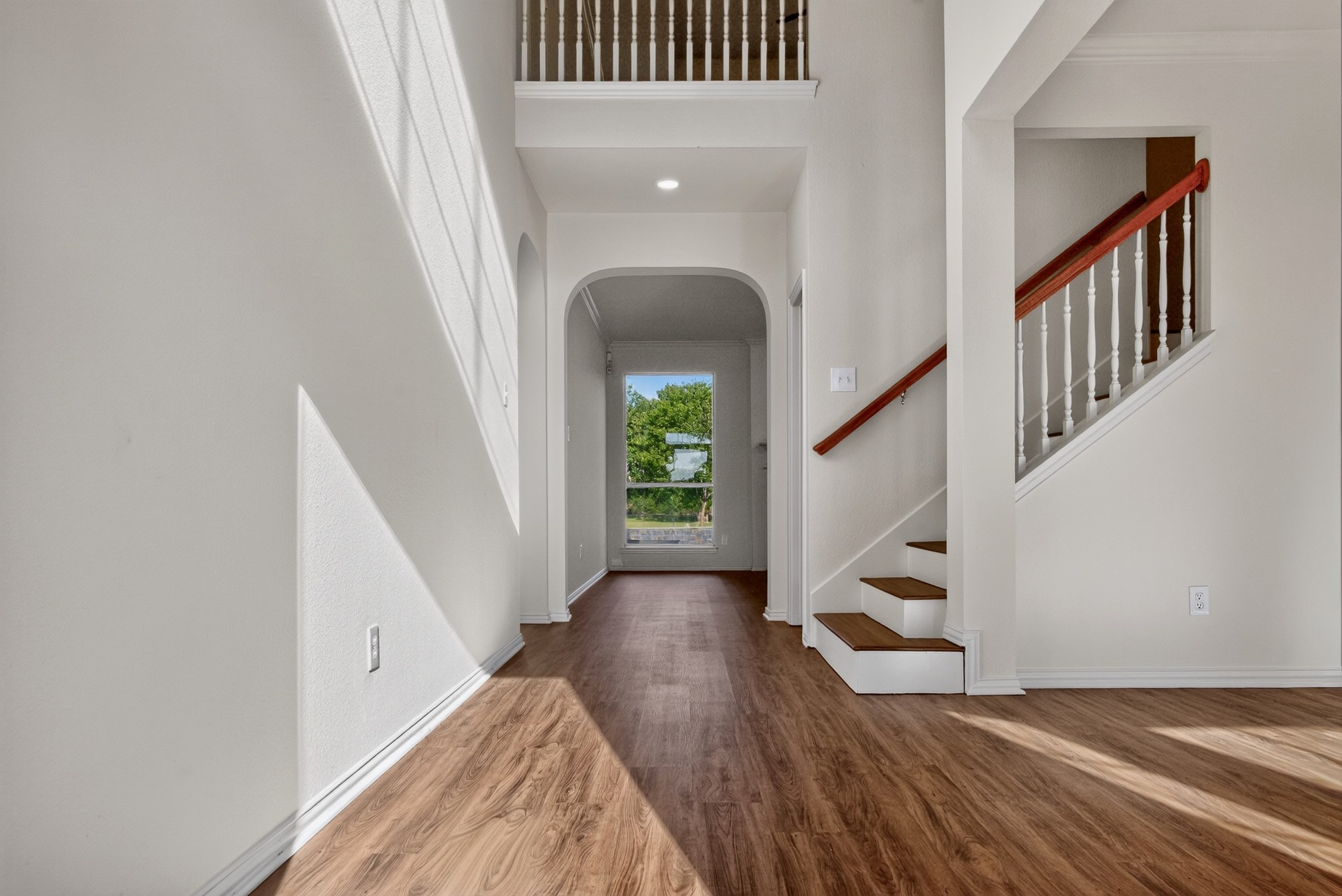 331 Lakeside Drive
