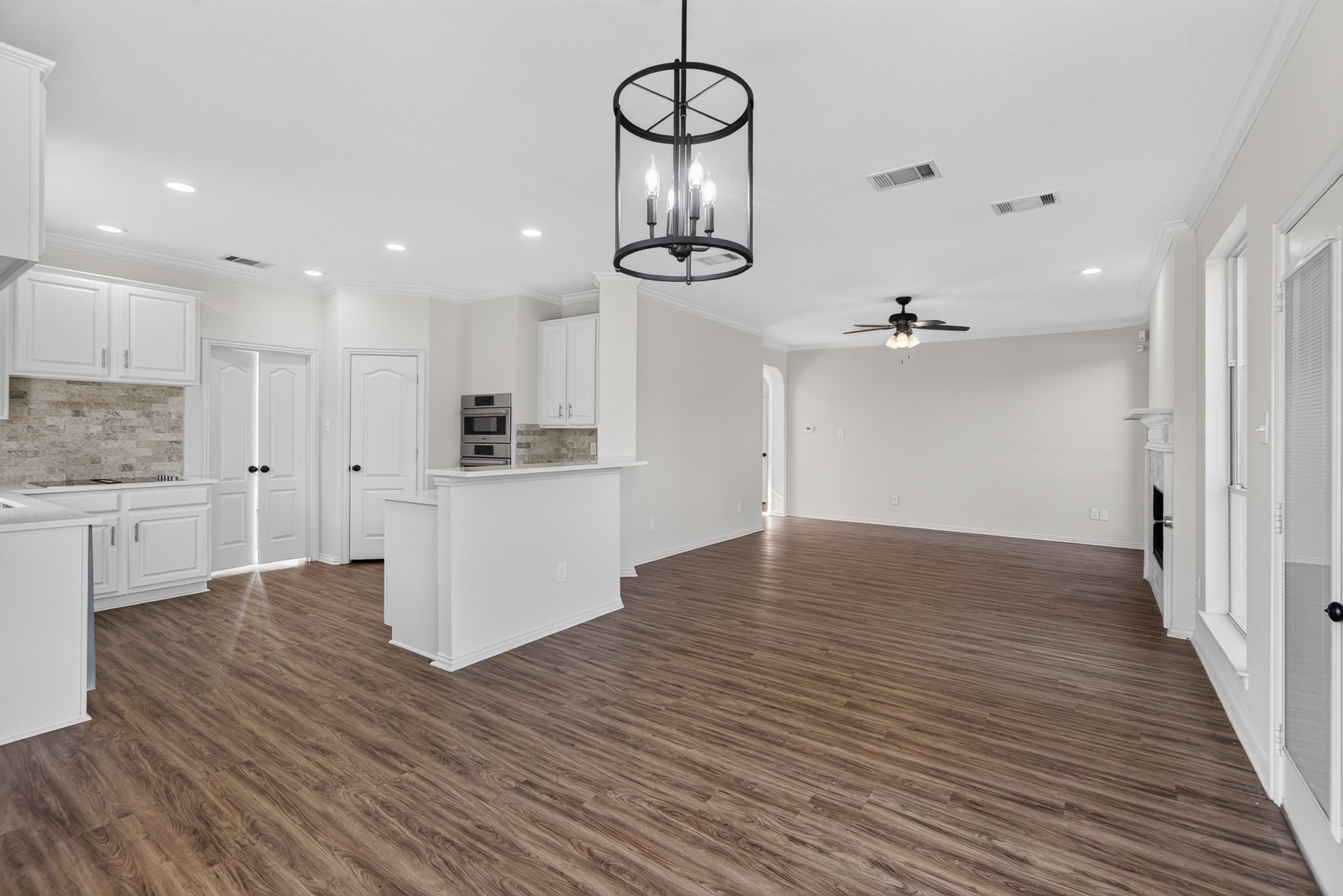 331 Lakeside Drive