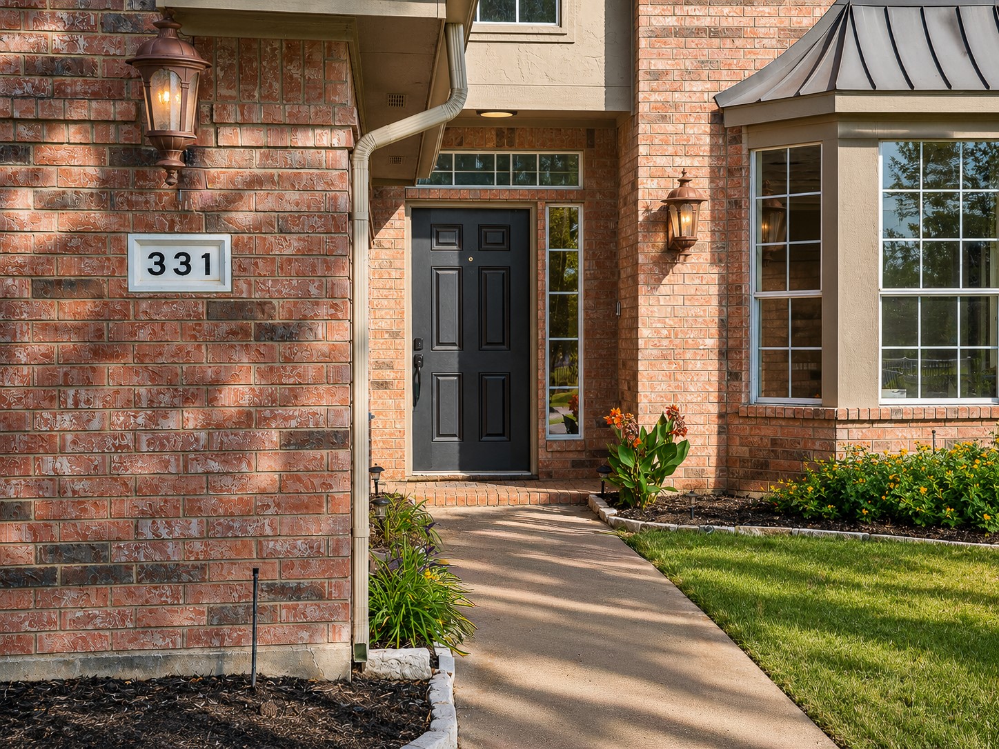 331 Lakeside Drive
