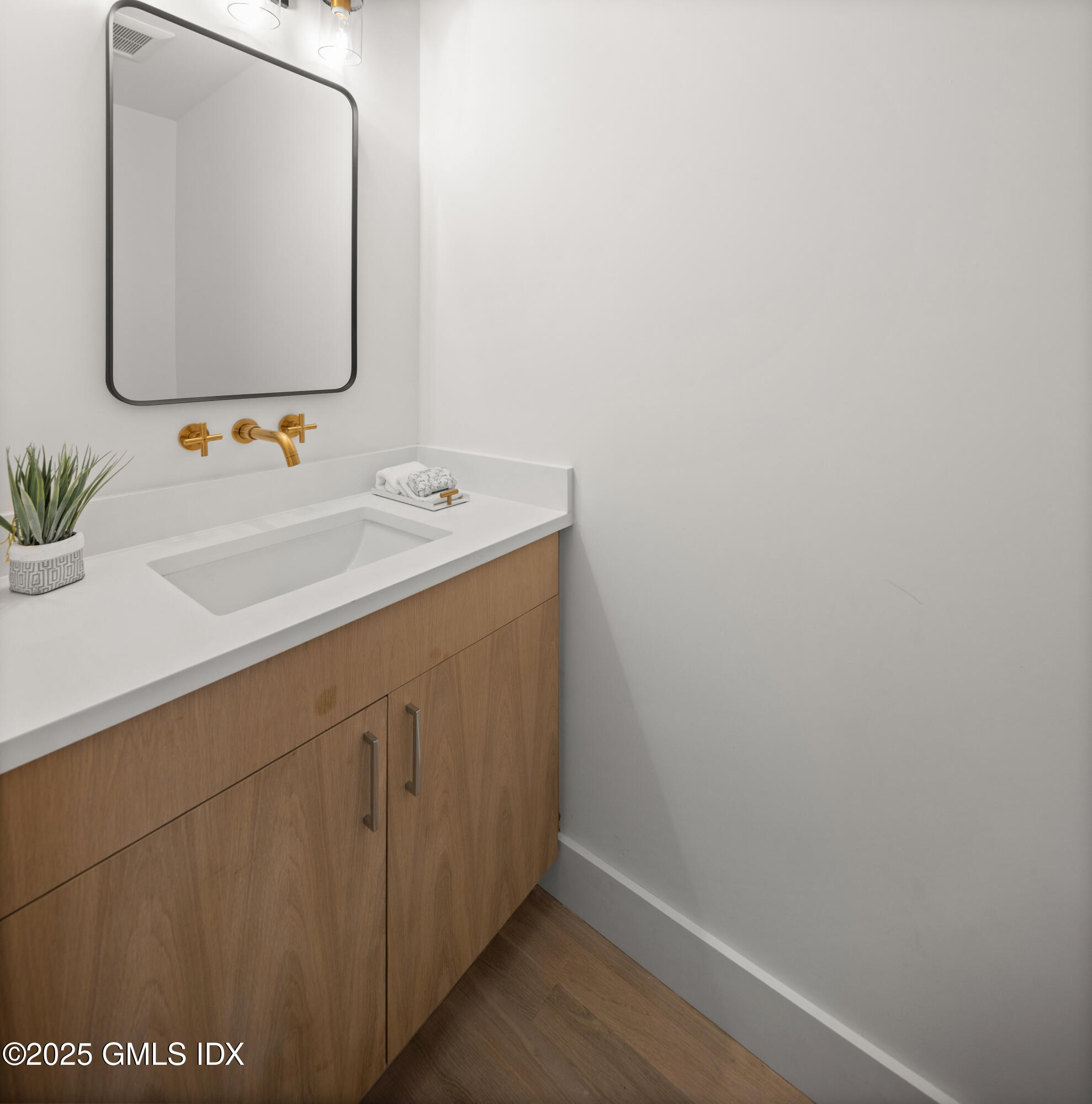 26 Homestead Lane, B