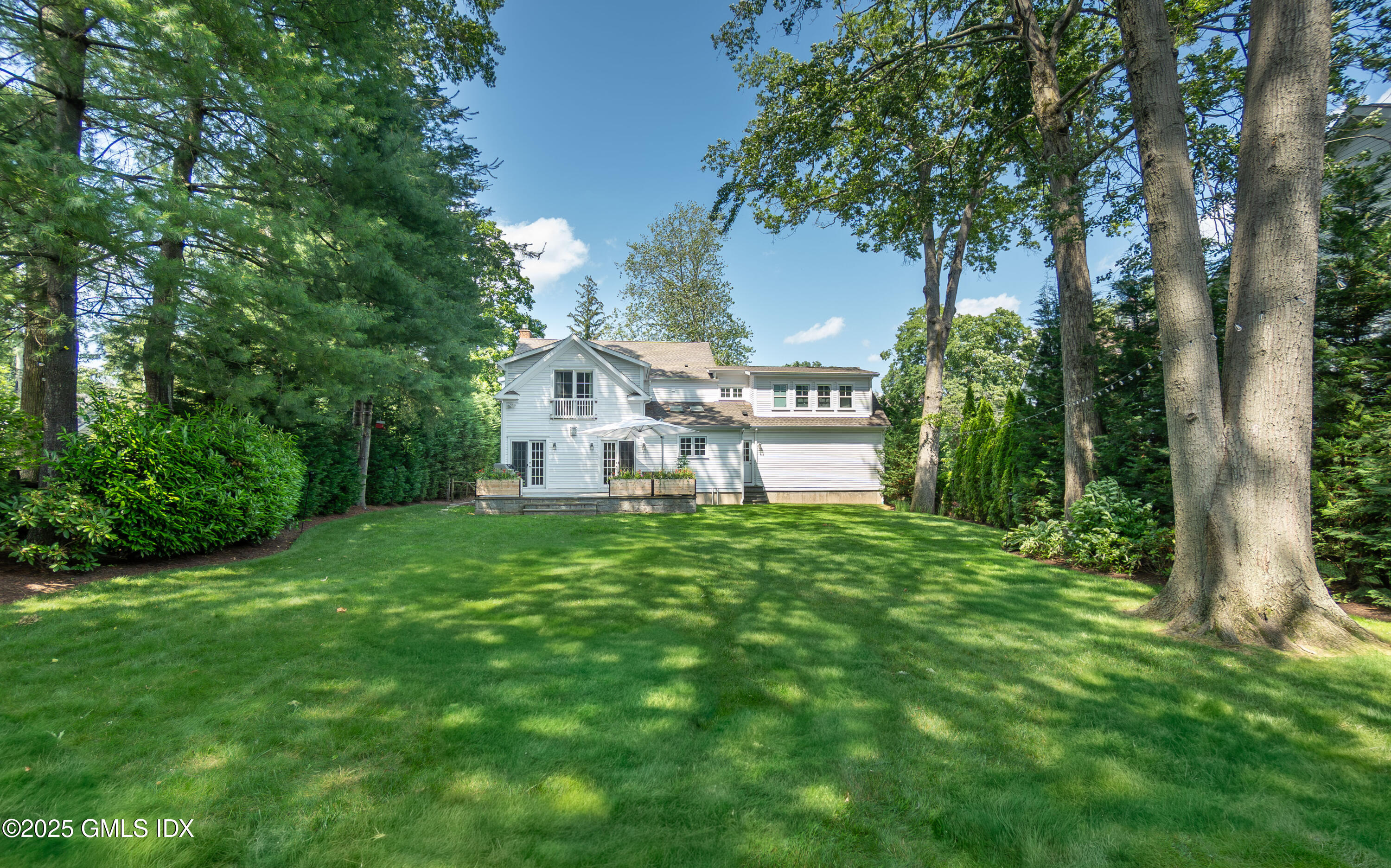 18 Grant Avenue