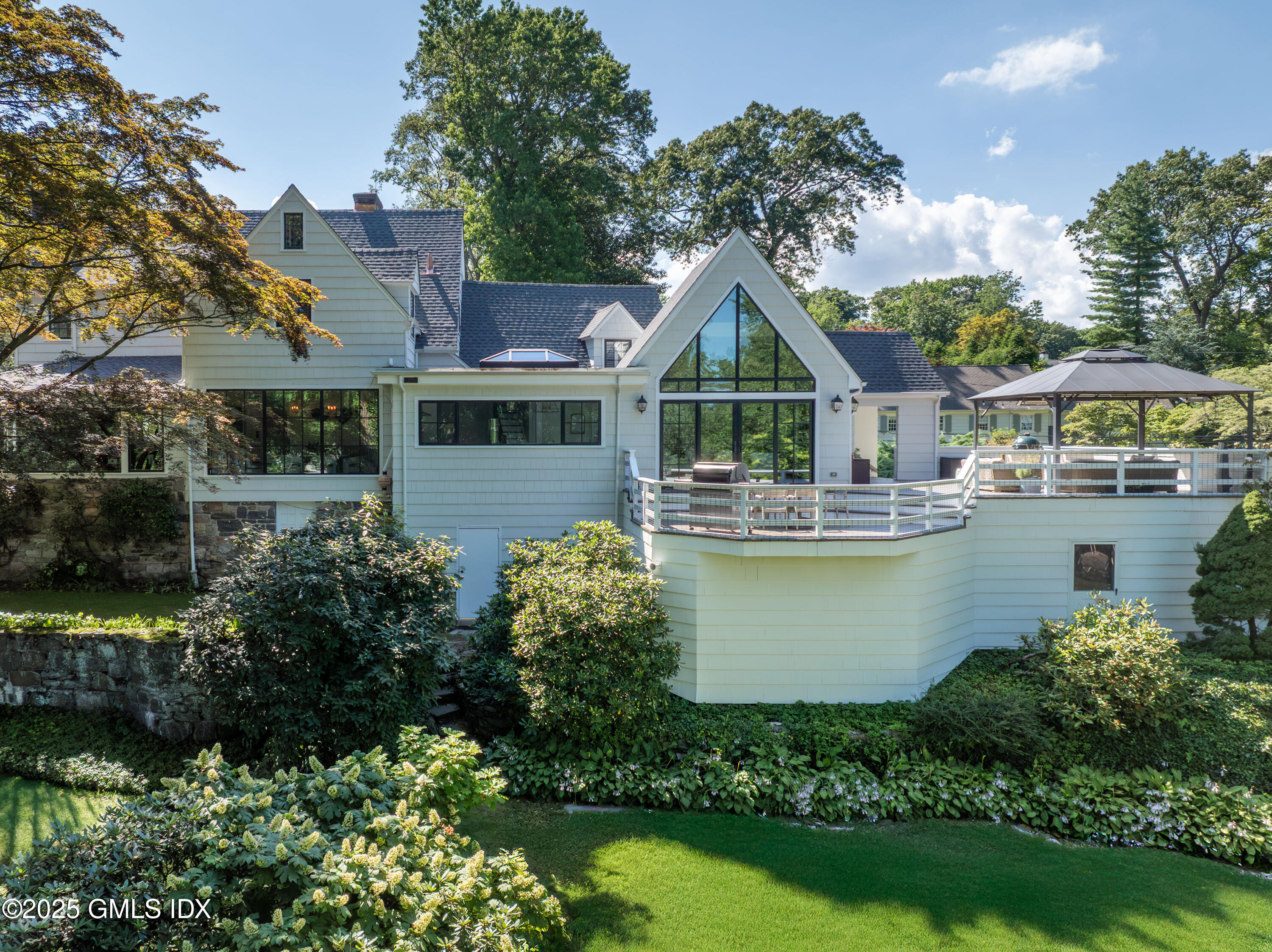87 Orchard Drive