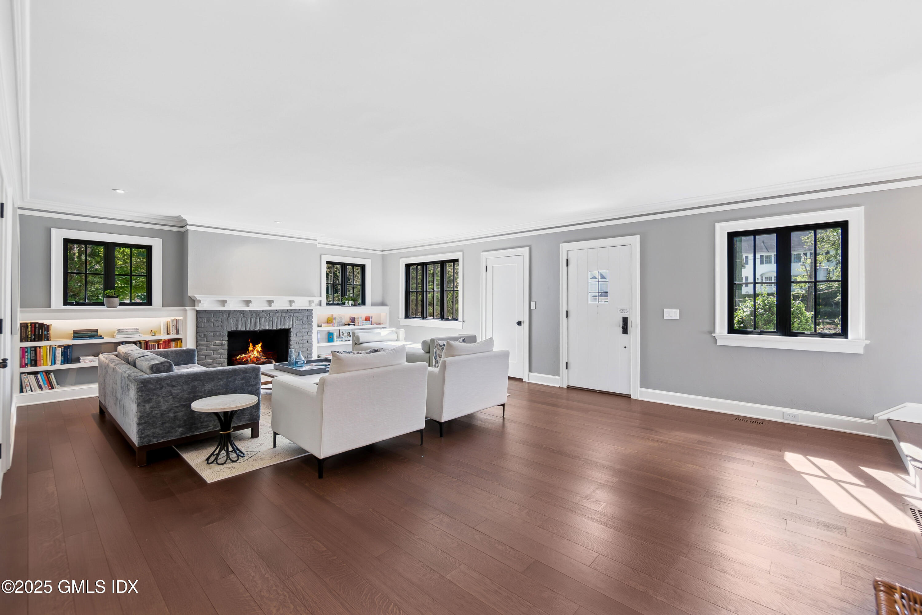 87 Orchard Drive