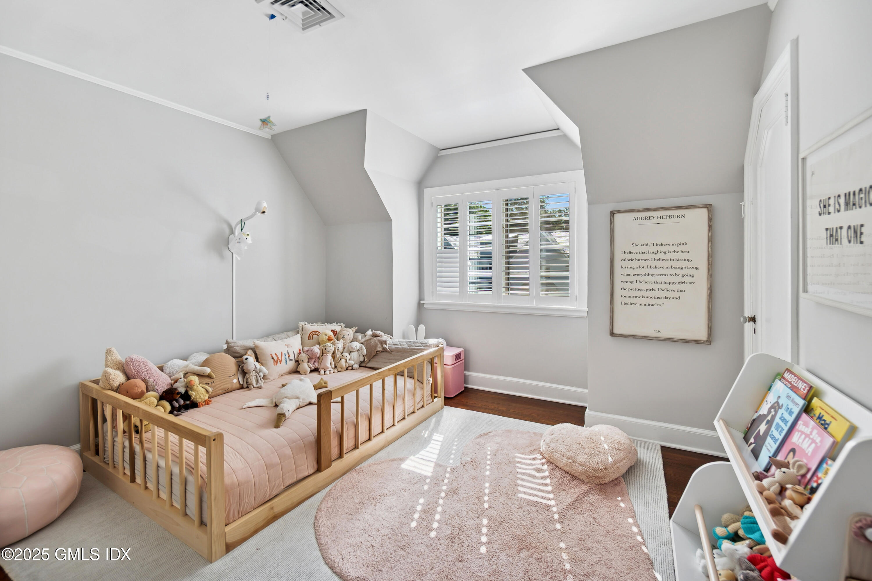 87 Orchard Drive