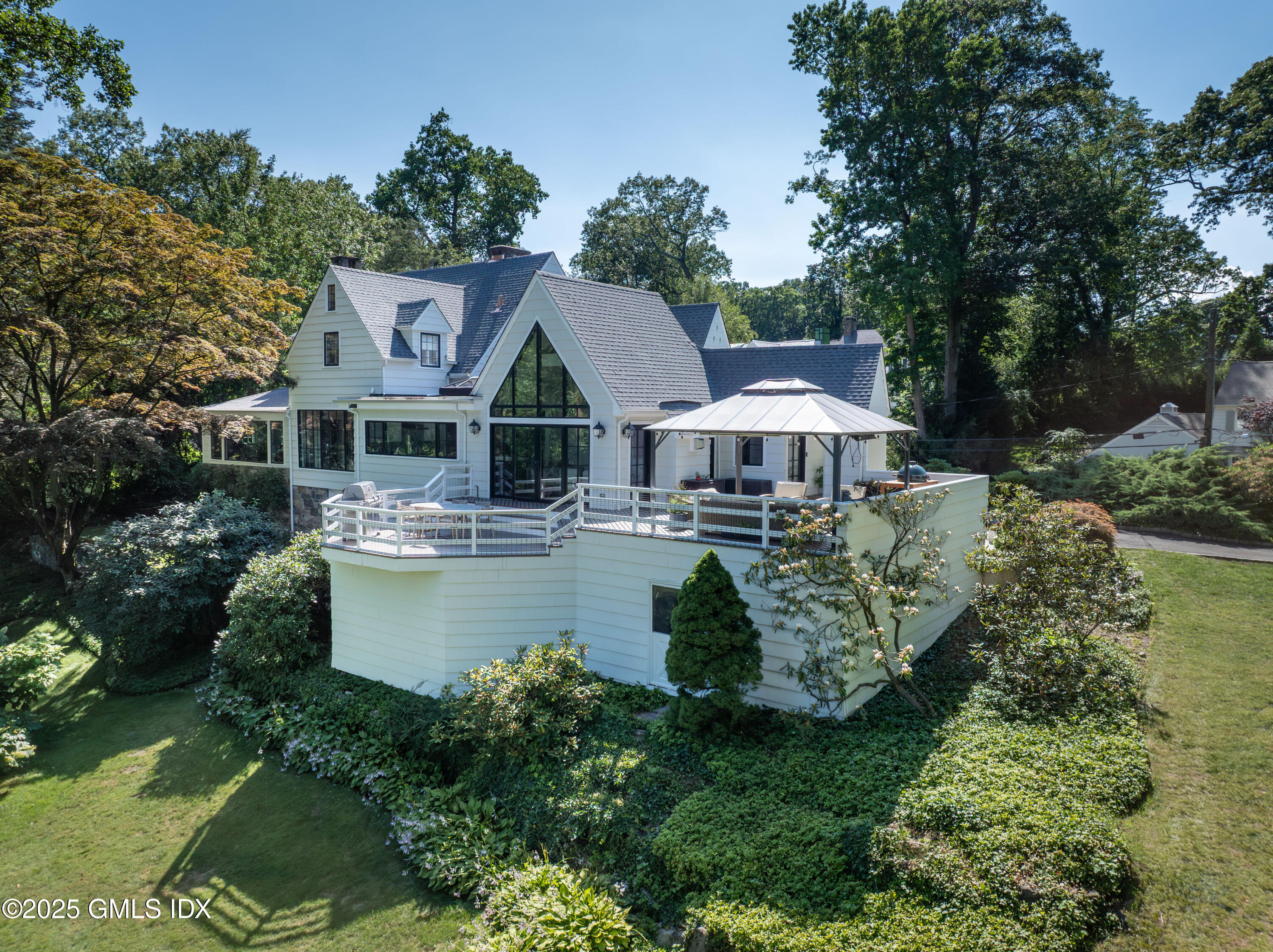 87 Orchard Drive