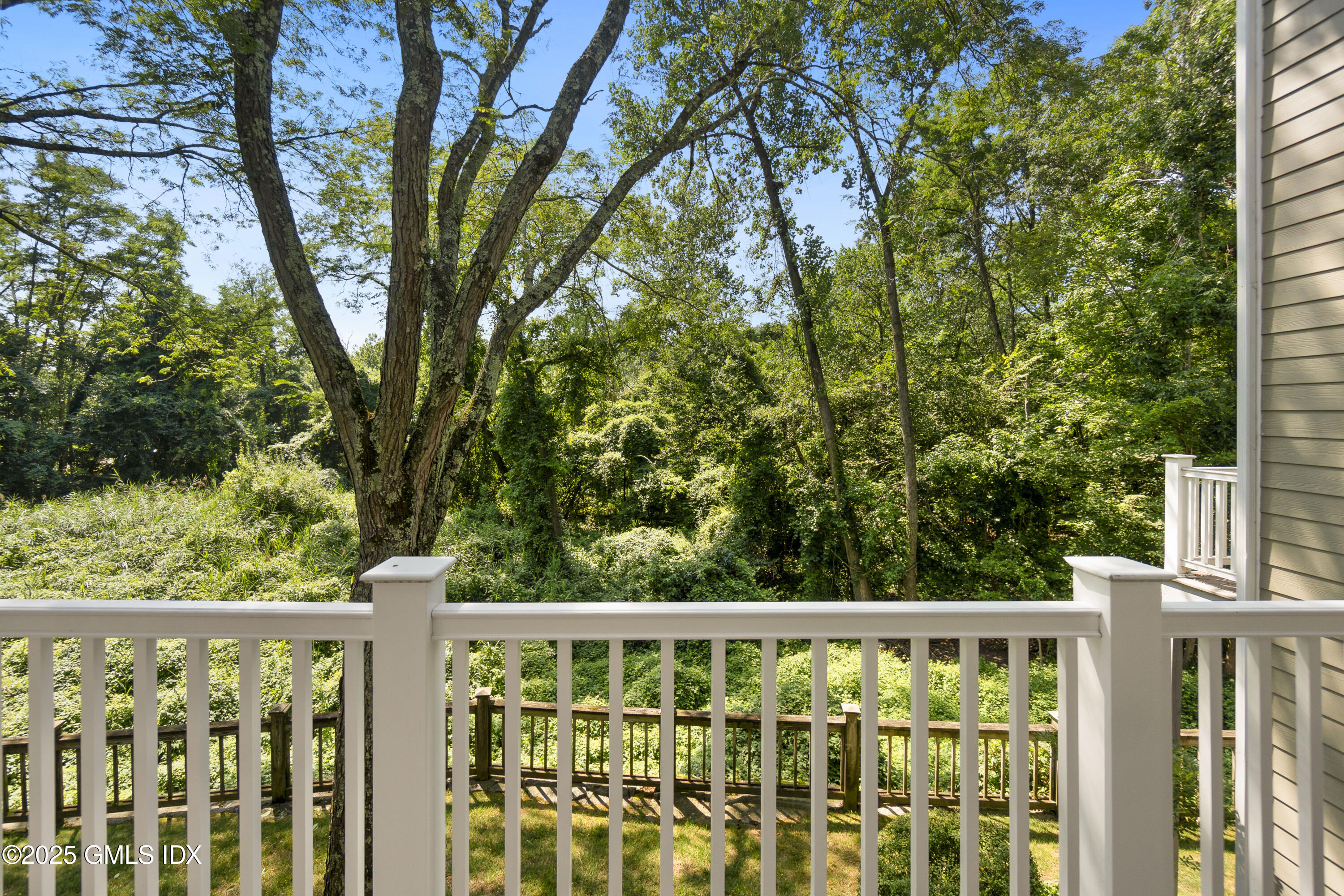 333 Palmer Hill Road, 2B
