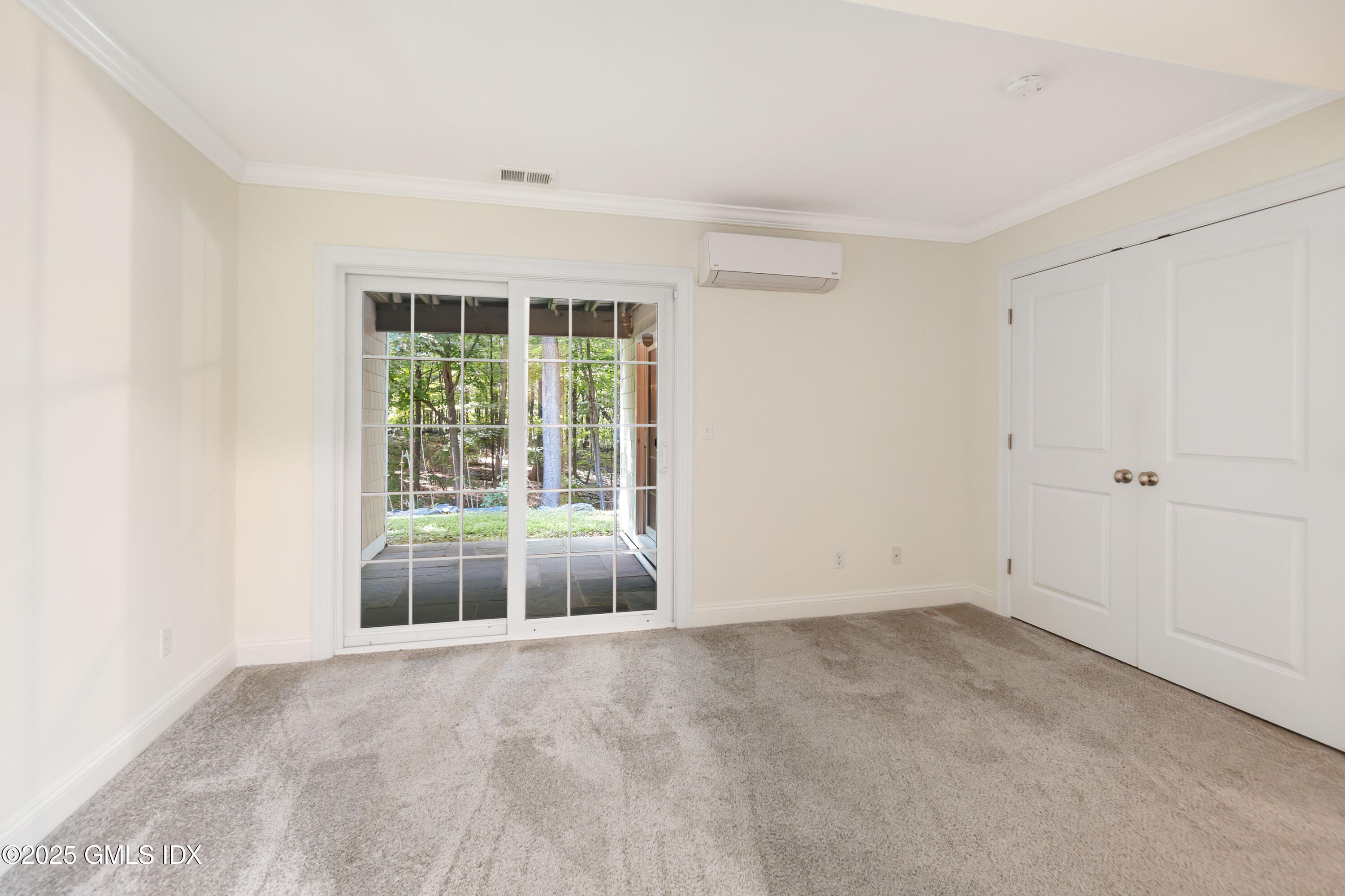 253 WEAVER Street, 10G