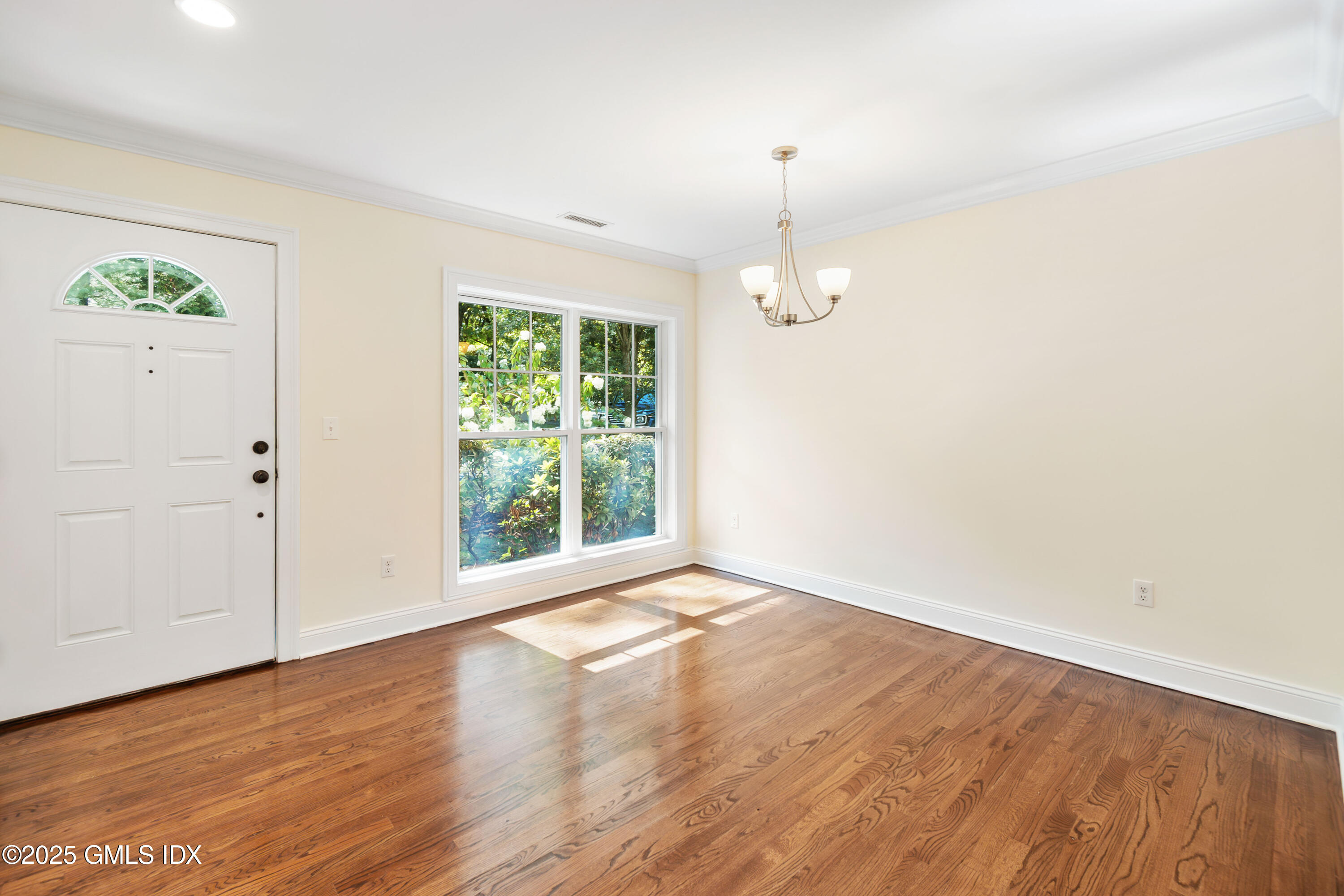 241 Weaver Street Street, 12C