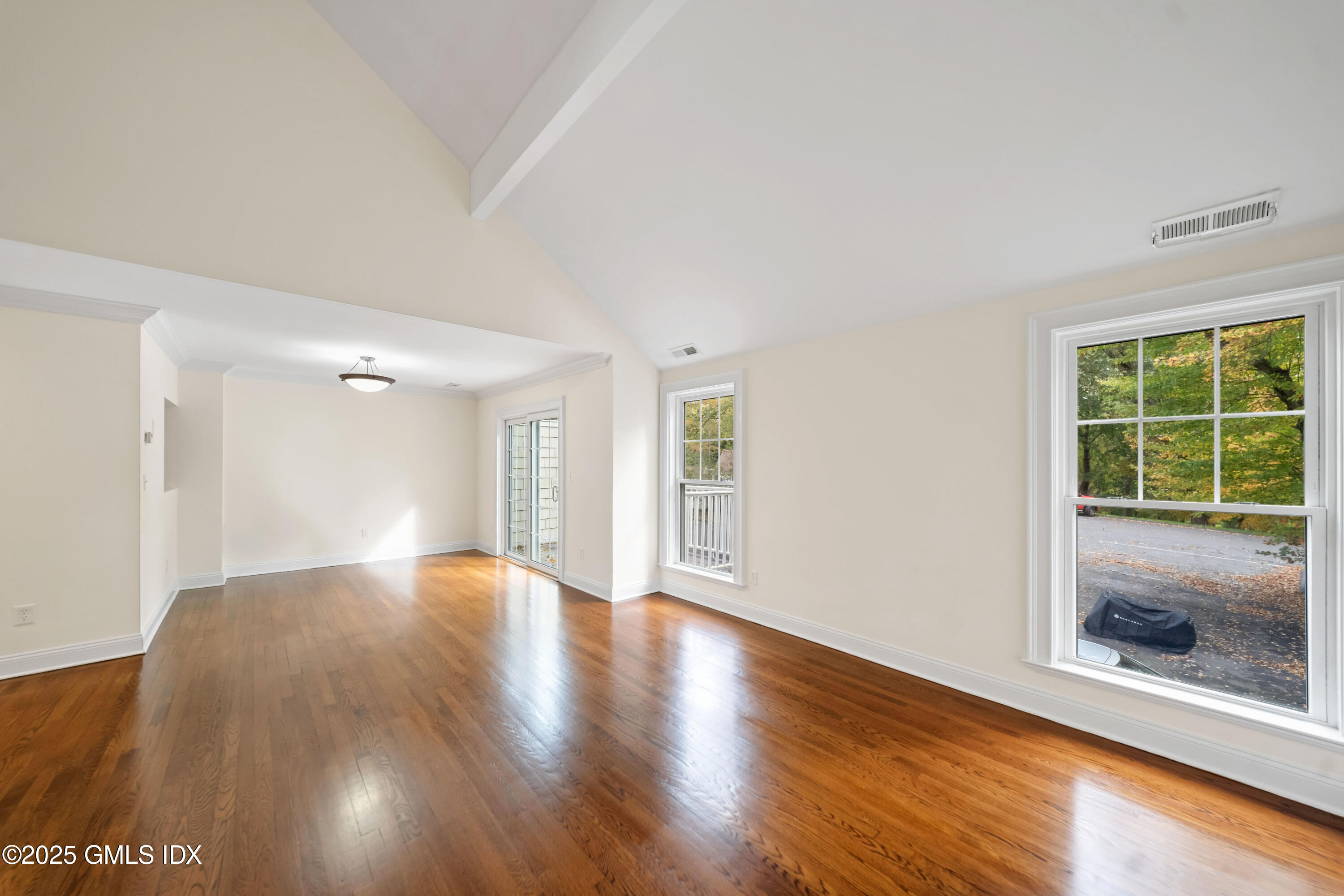 223 Weaver Street, 20H