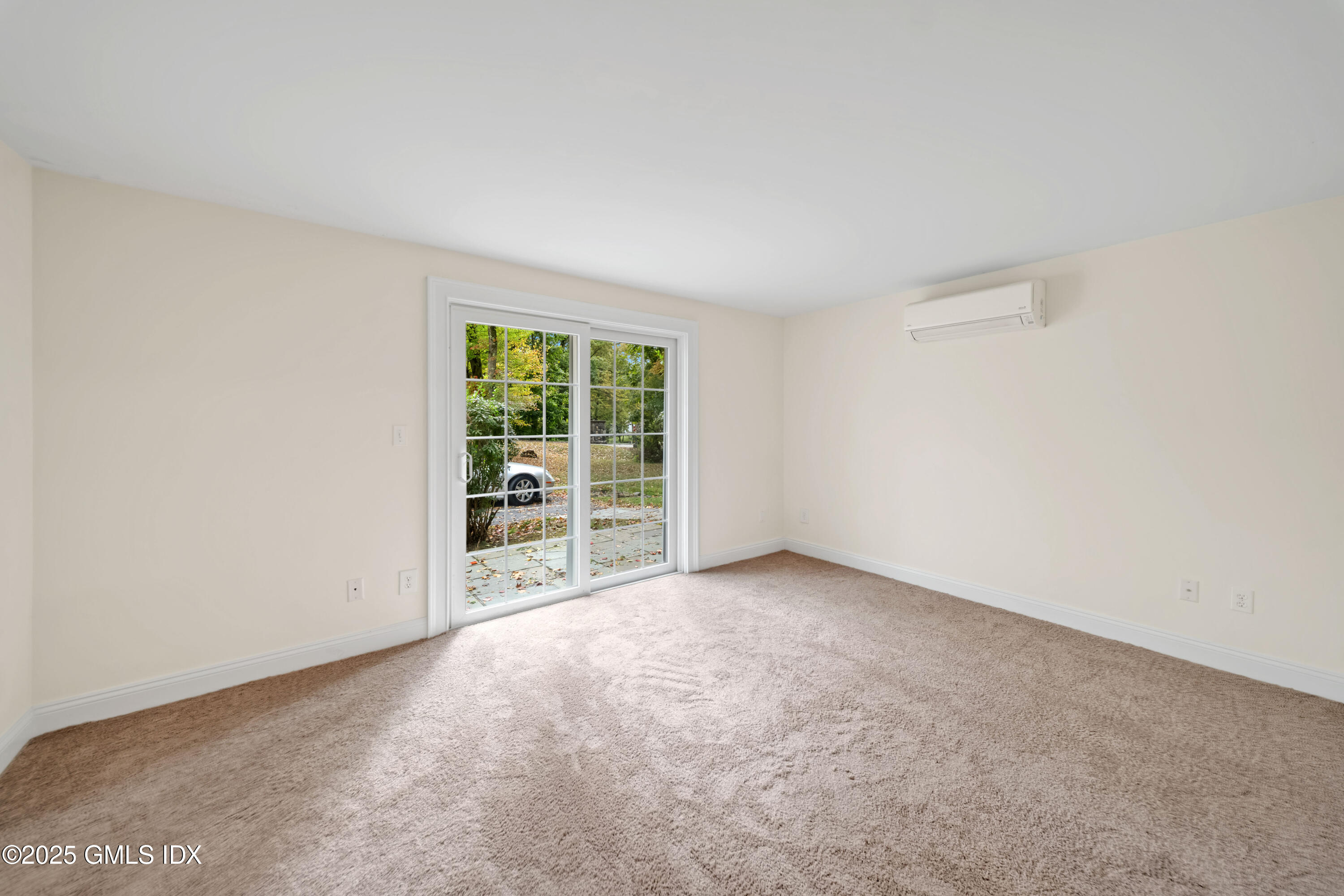 223 Weaver Street, 20H