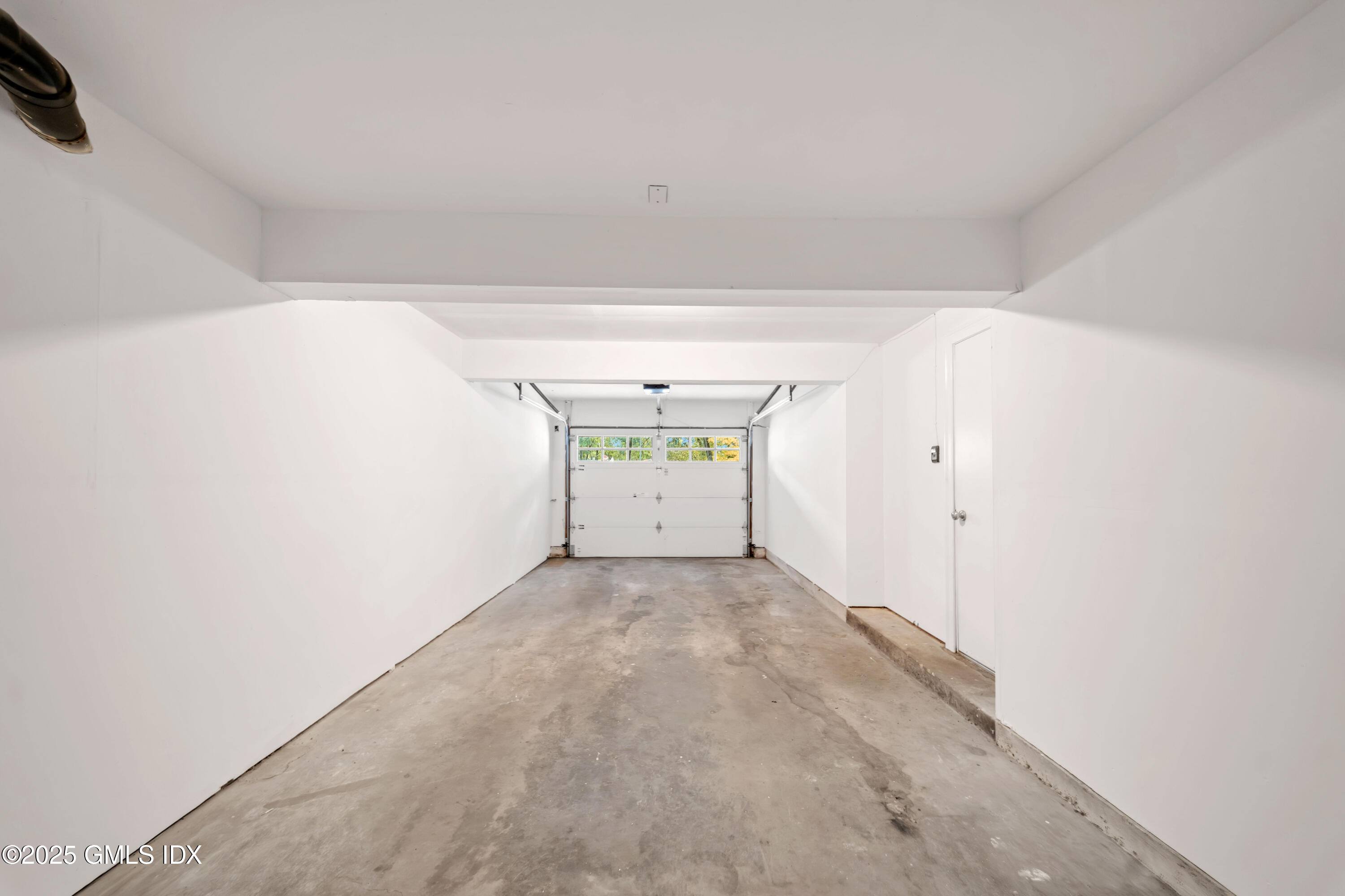 223 Weaver Street, 20H