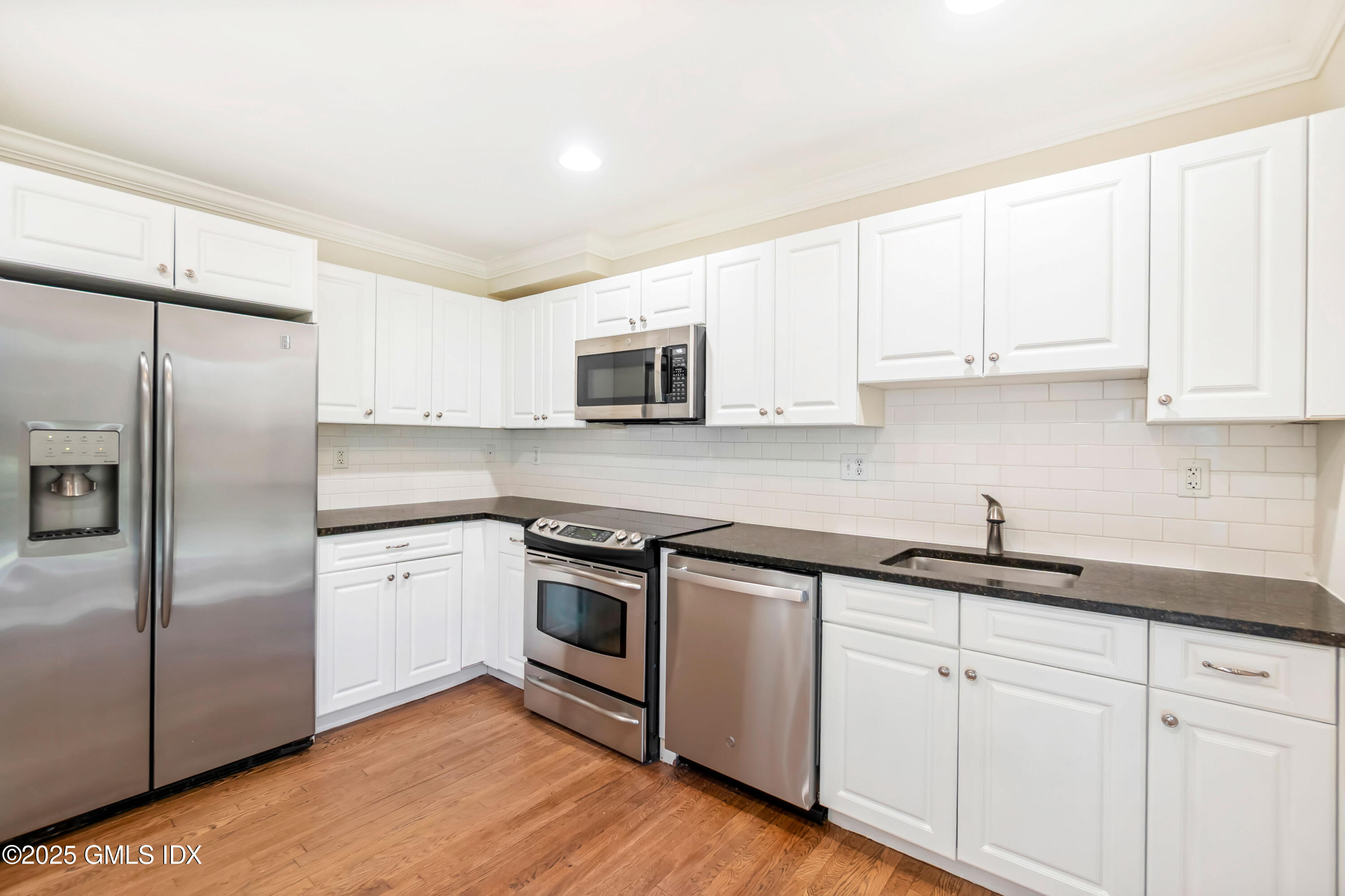 221 Weaver Street, 19C